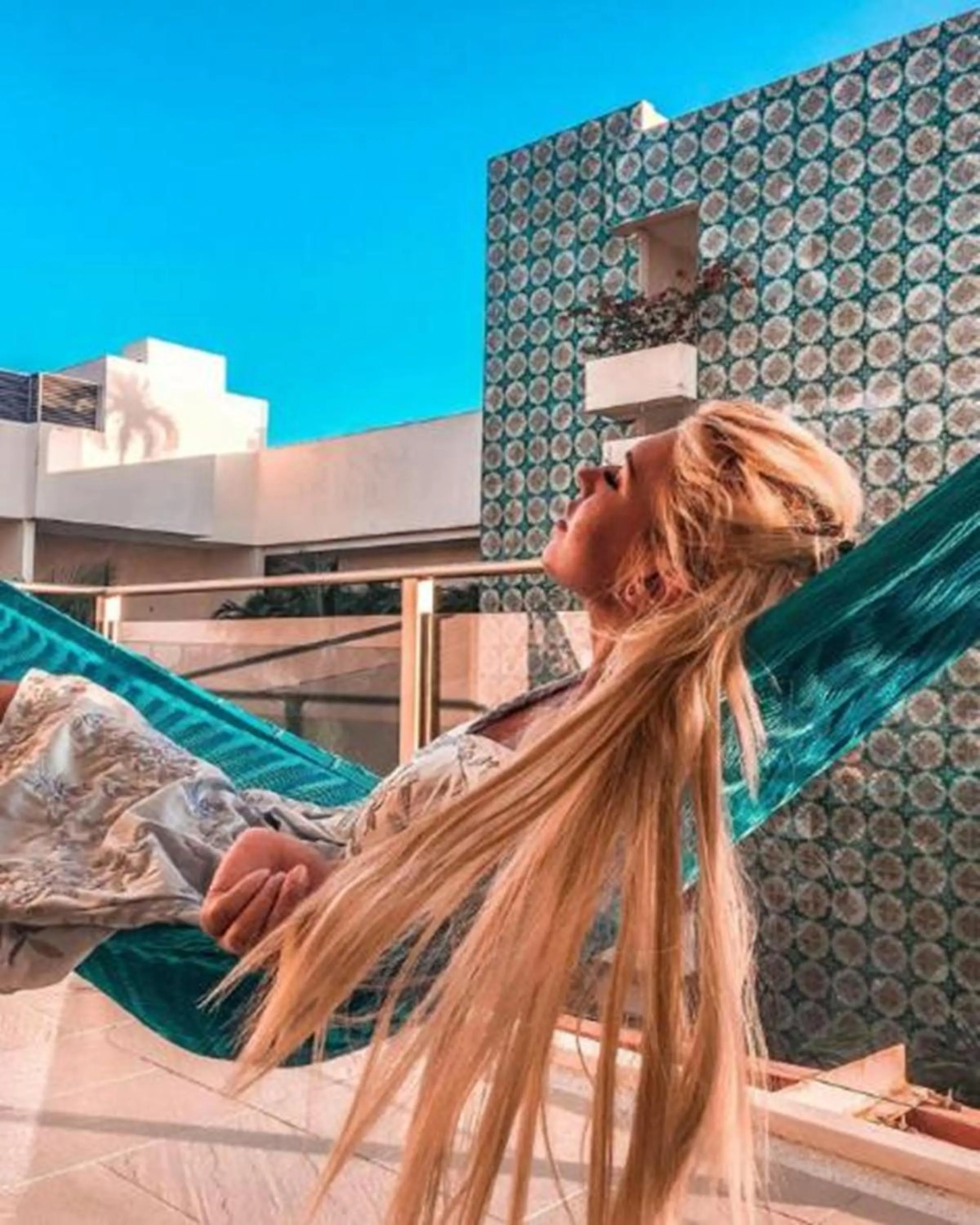 People in Hotel The Palm