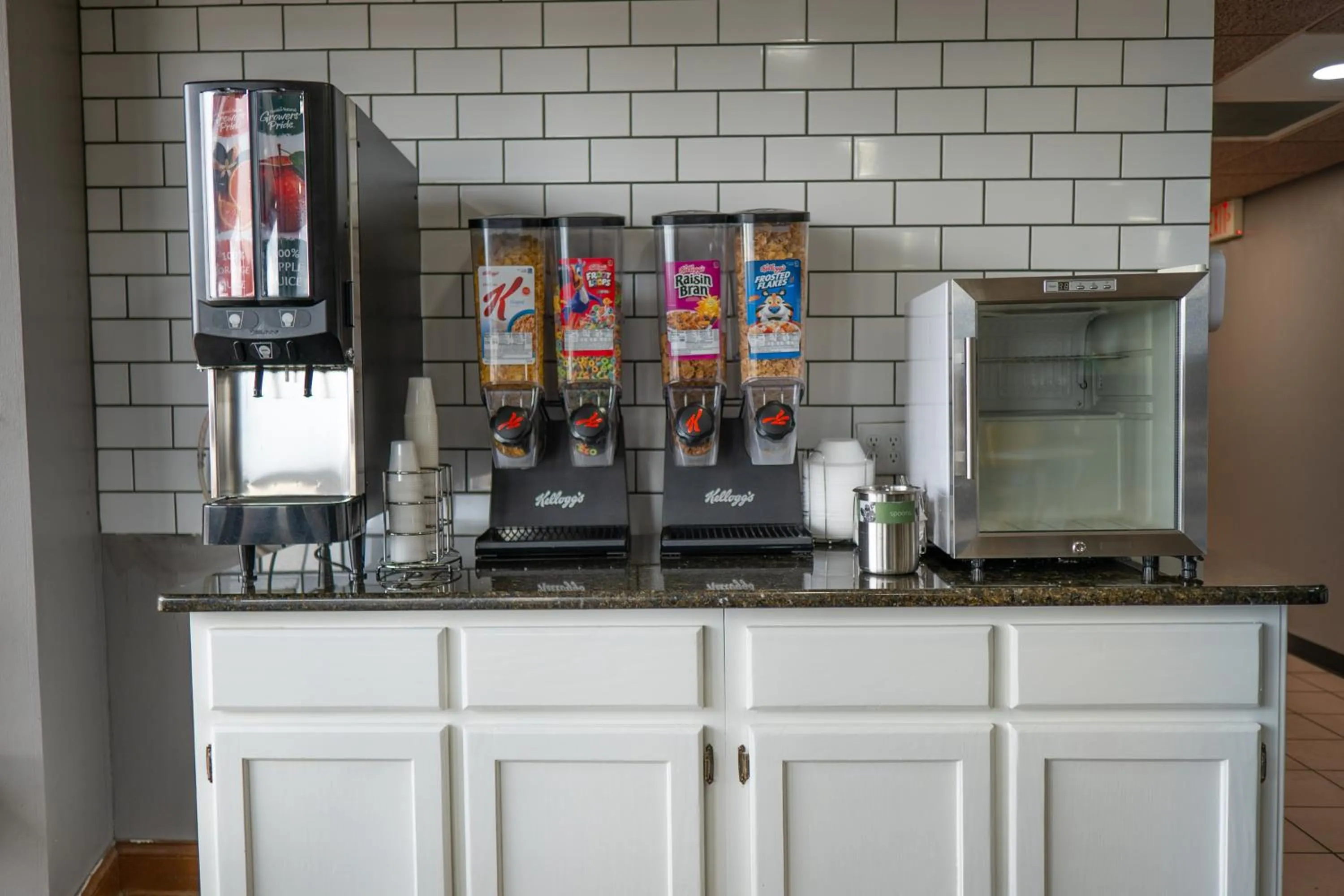 Breakfast in Baymont by Wyndham London KY