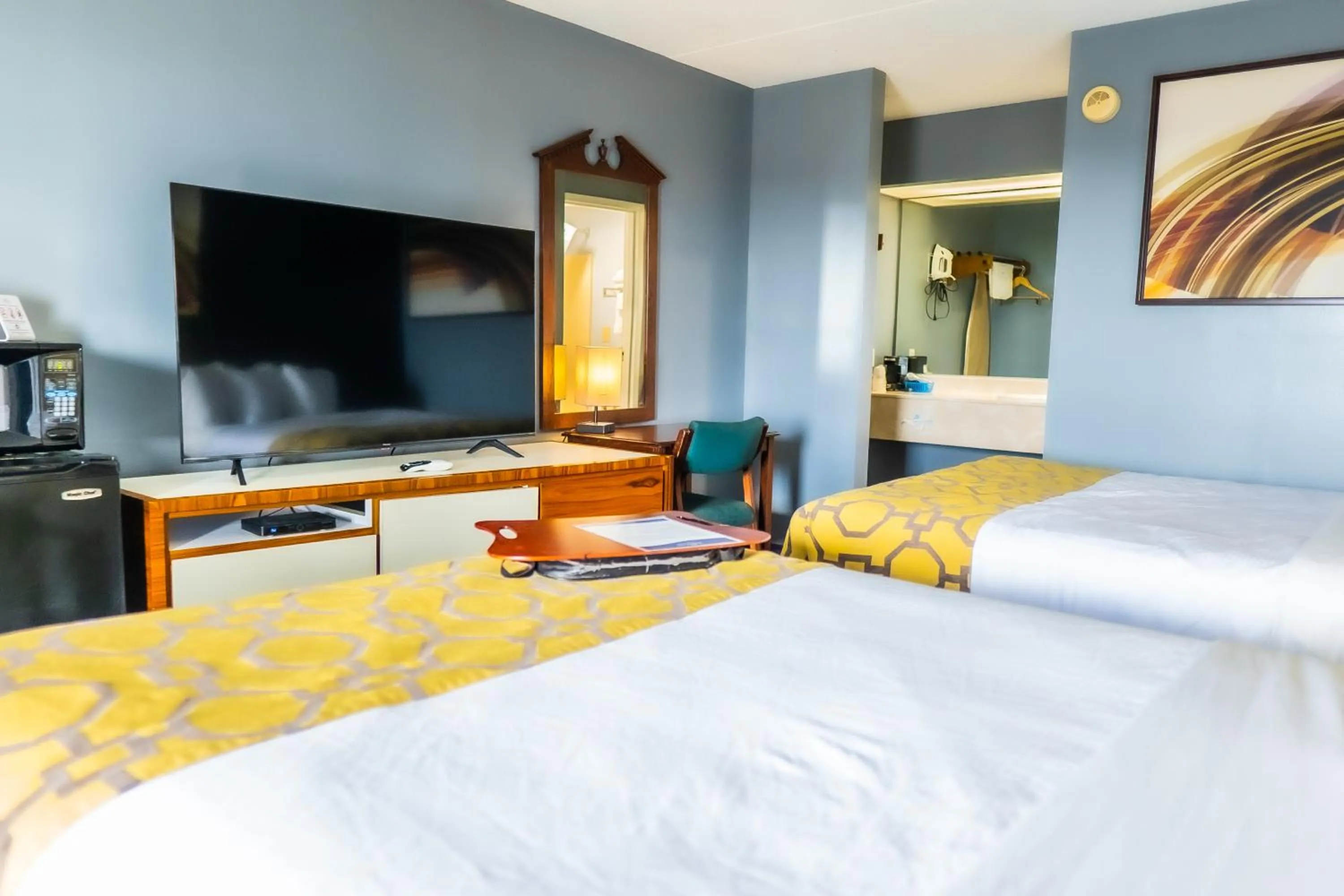 Bed in Baymont by Wyndham London KY