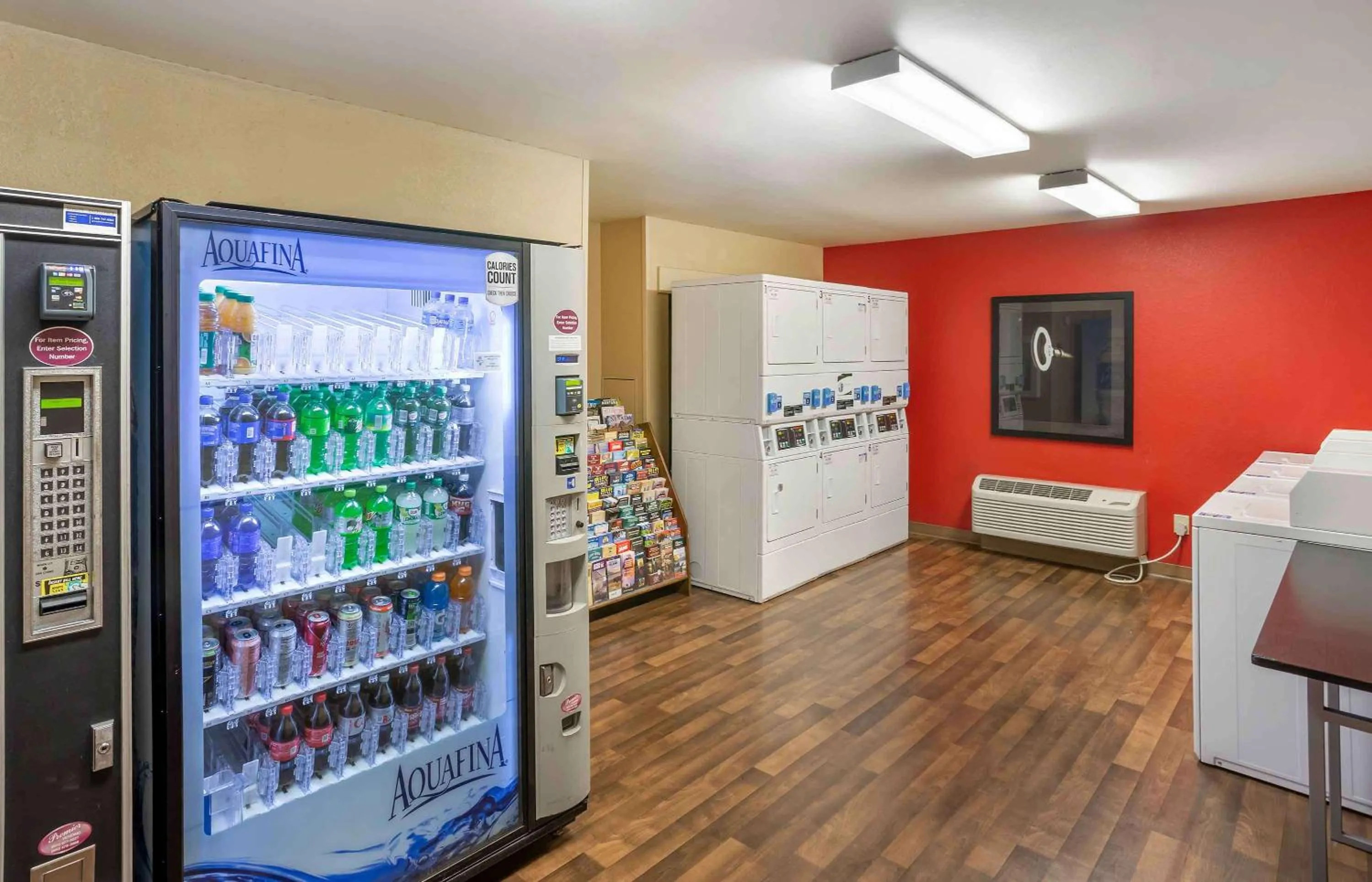 Property building in Extended Stay America Suites - Salt Lake City - West Valley Center