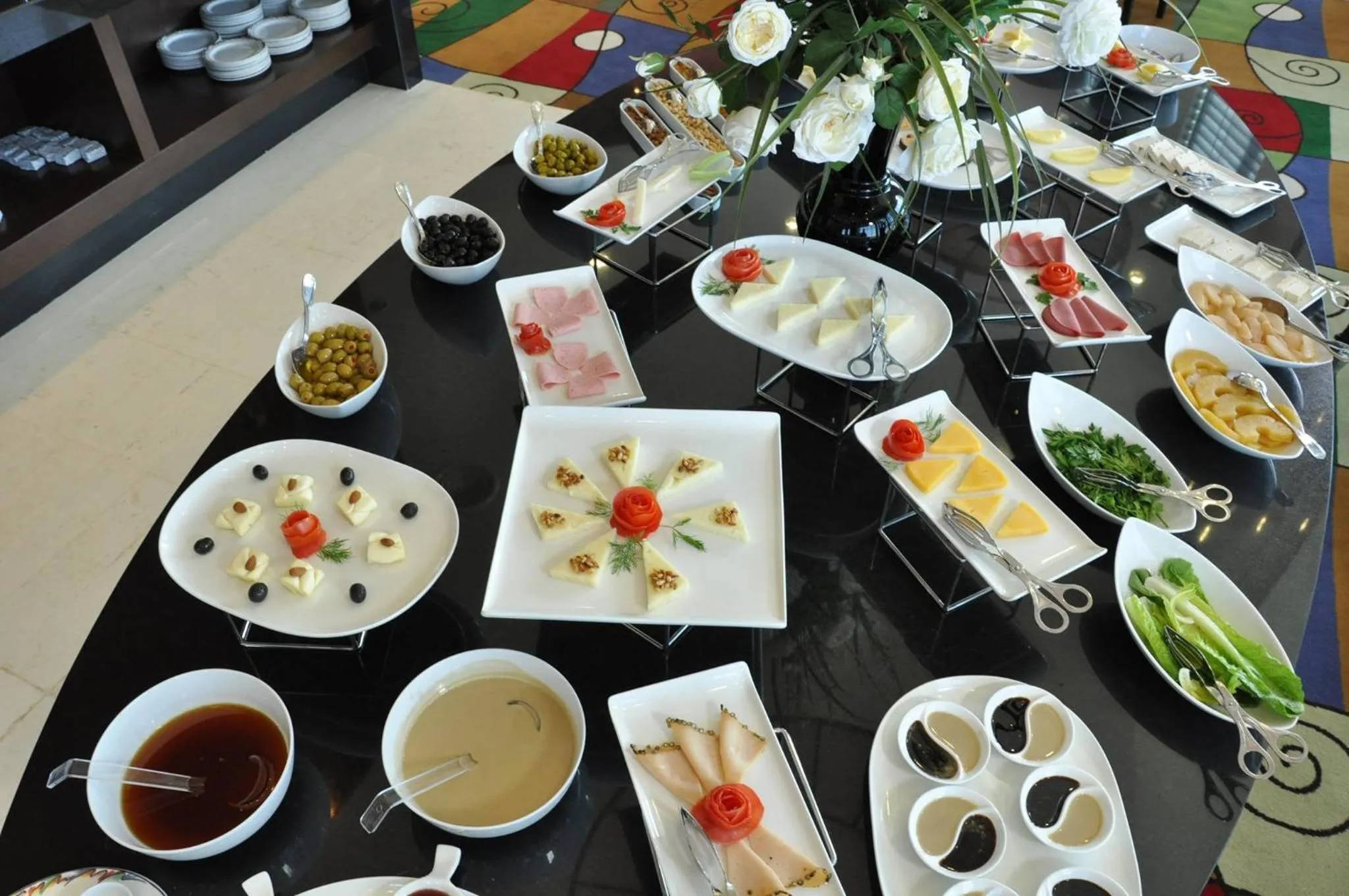 Buffet breakfast in Hotel Grand Swiss