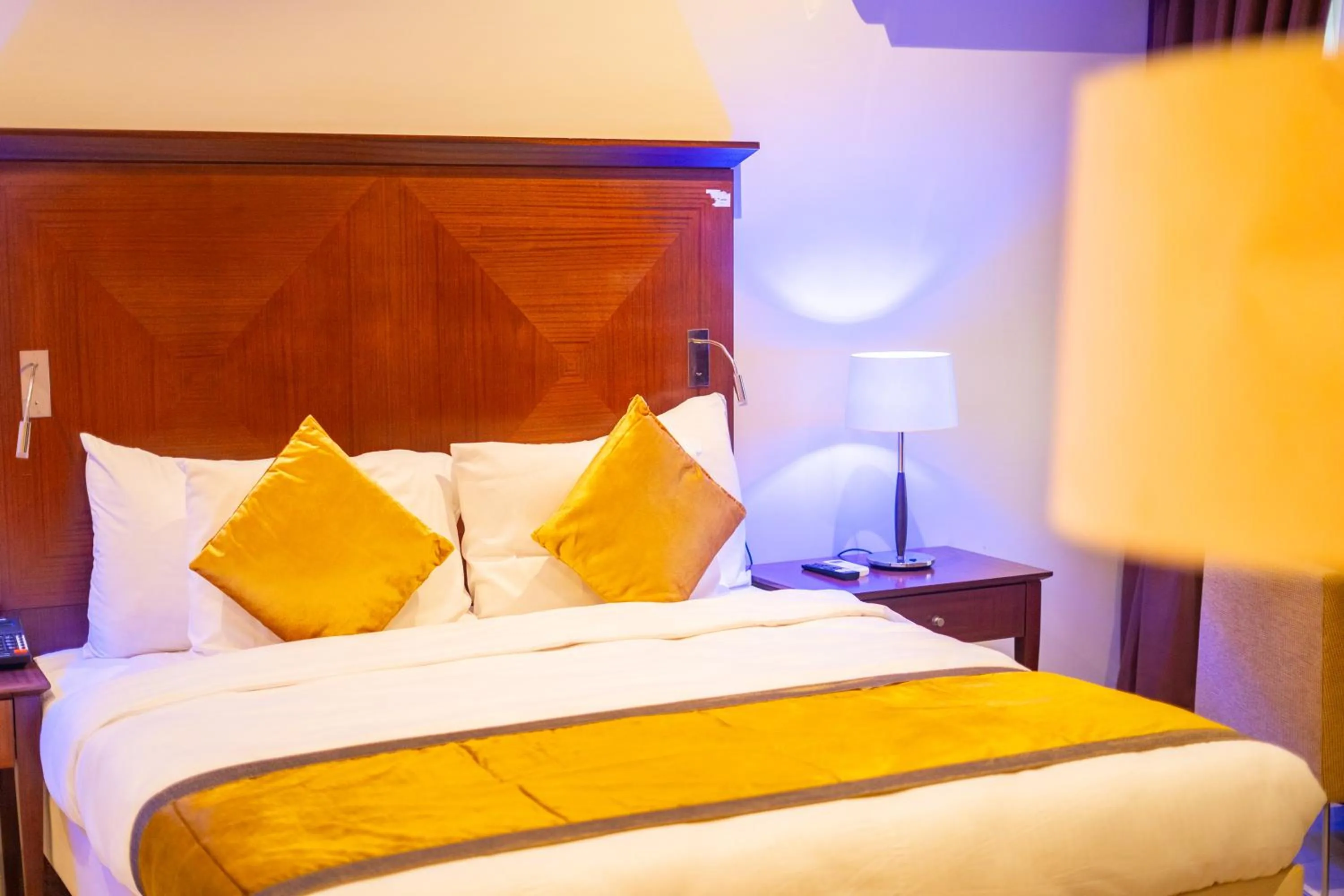 Property building, Bed in Porto Golf Hotels