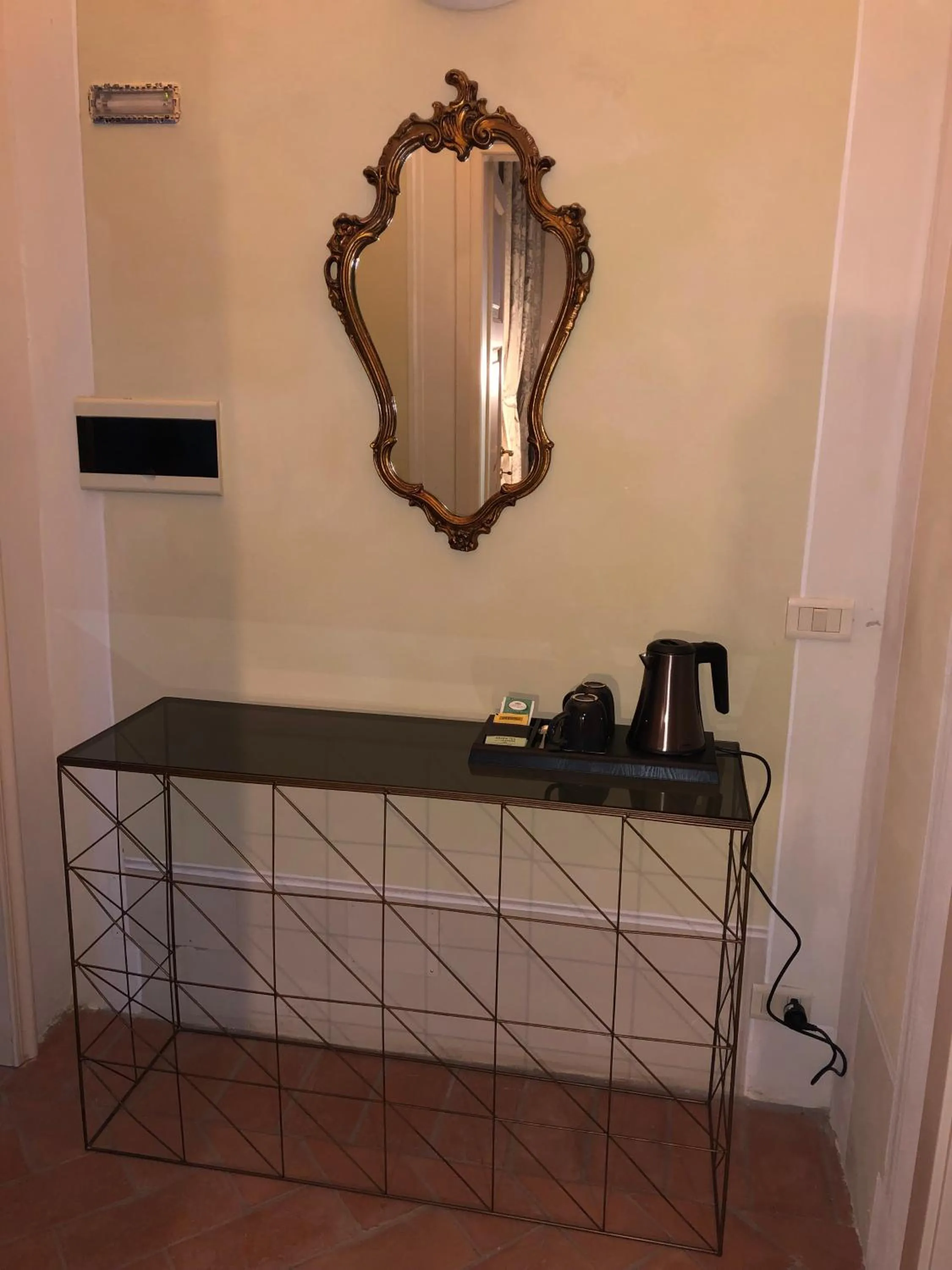 Coffee/tea facilities in B&B Villa Costanza