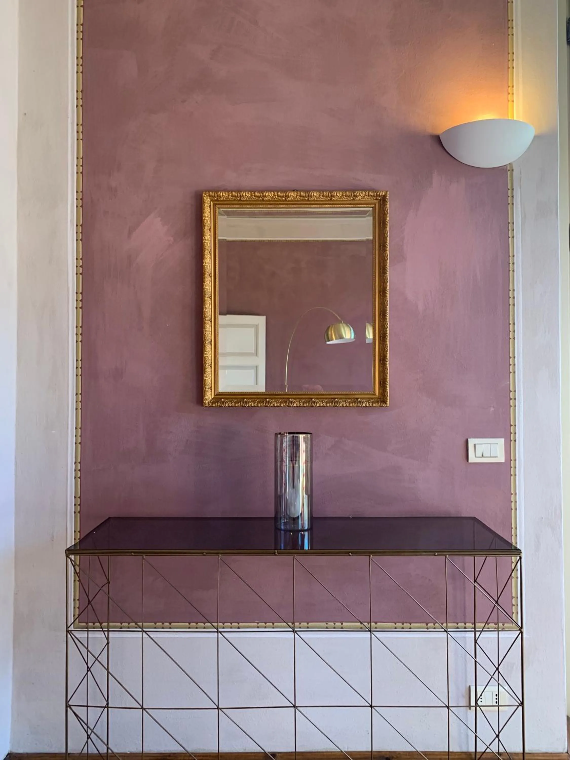 Decorative detail in B&B Villa Costanza