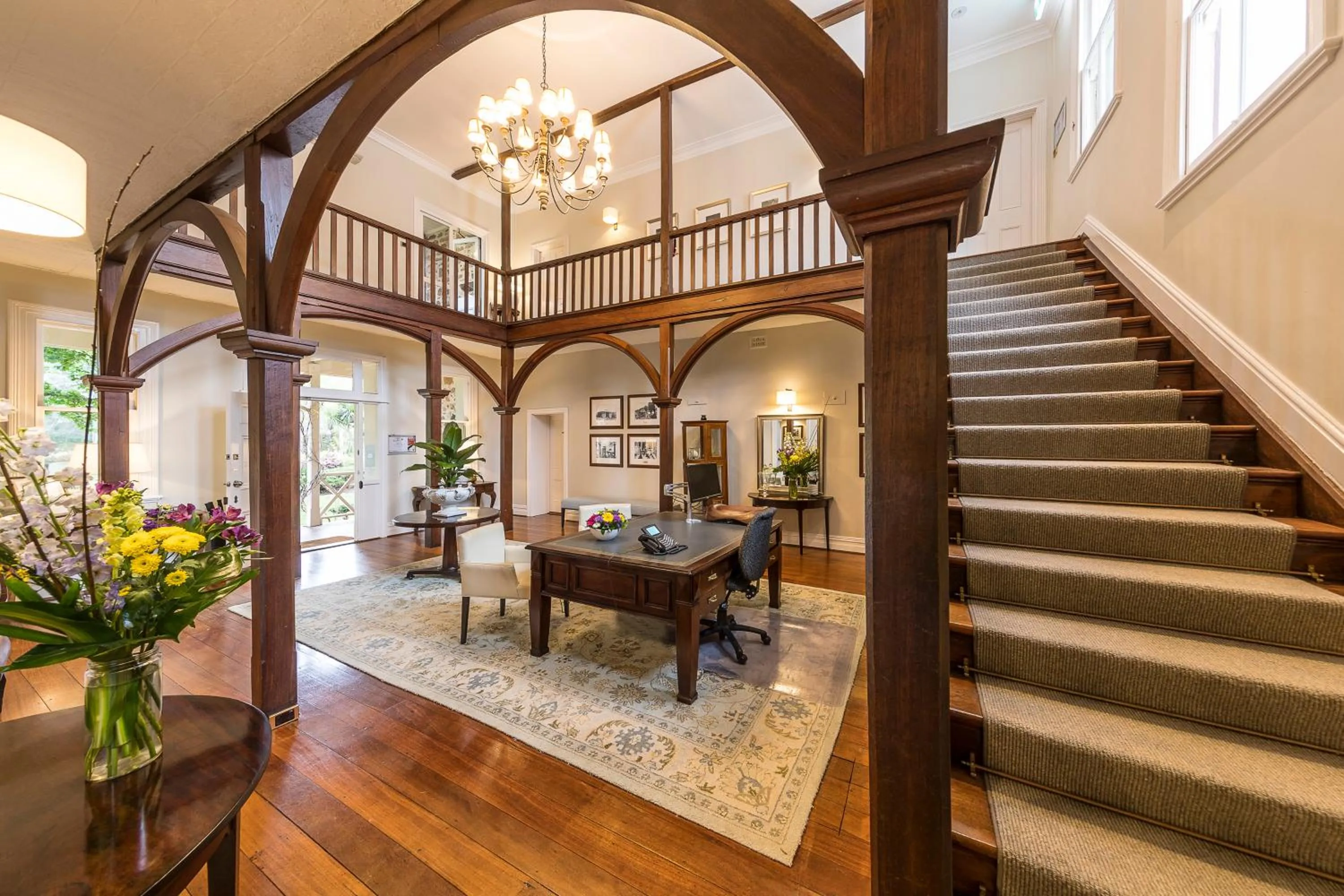 Lobby or reception in Grand Mercure Basildene Manor