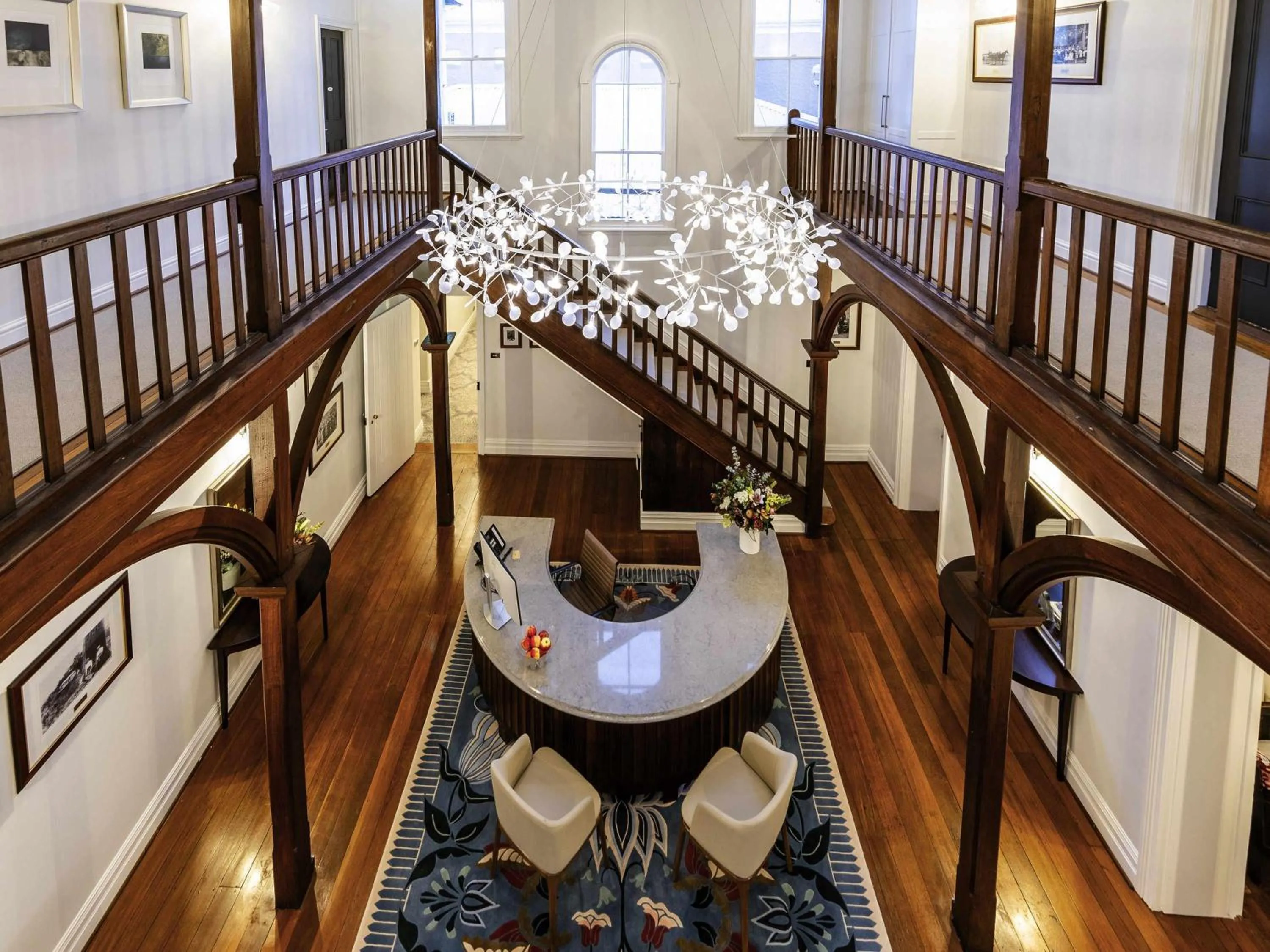 Property building in Grand Mercure Basildene Manor