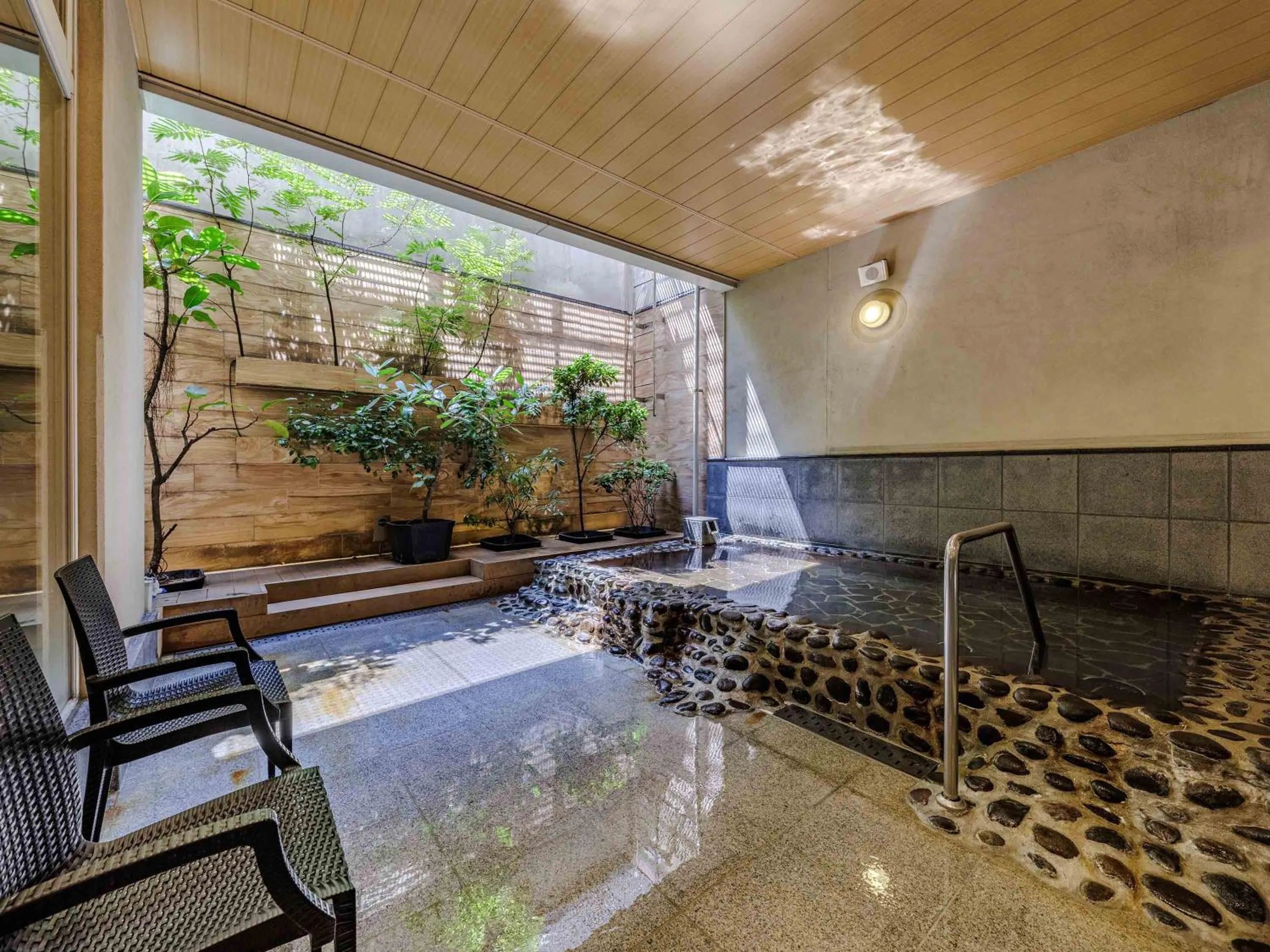 Pool view in Nishitetsu Hotel Croom Hakata