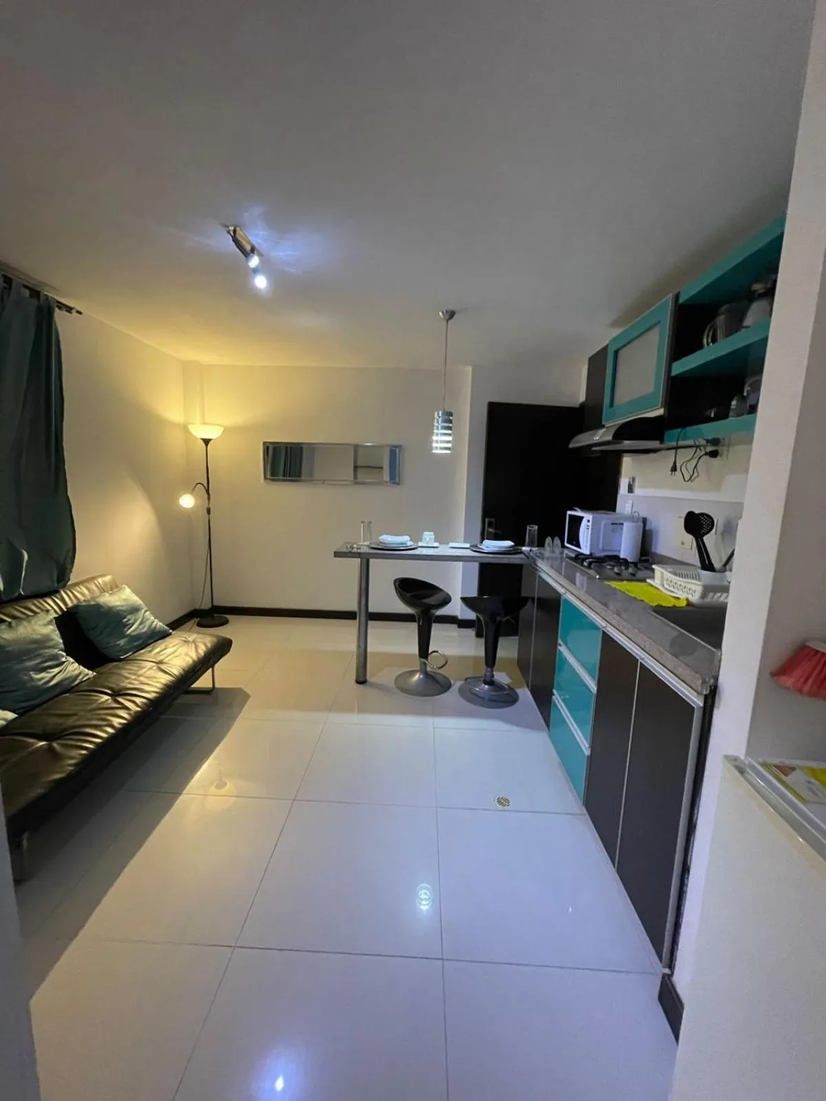 Kitchen or kitchenette in Hotel Plaza Norte Cali