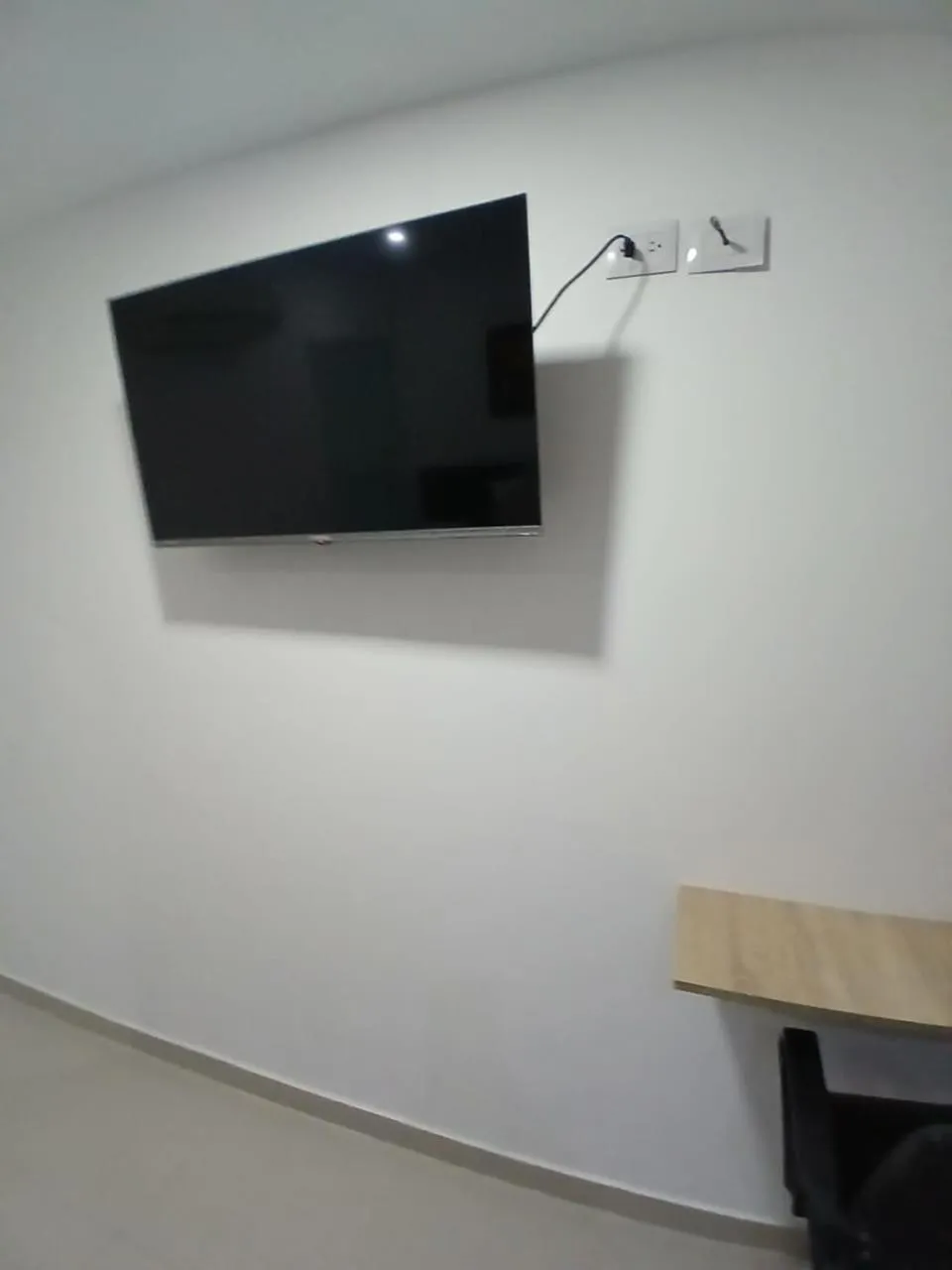 TV and multimedia in Hotel Plaza Norte Cali