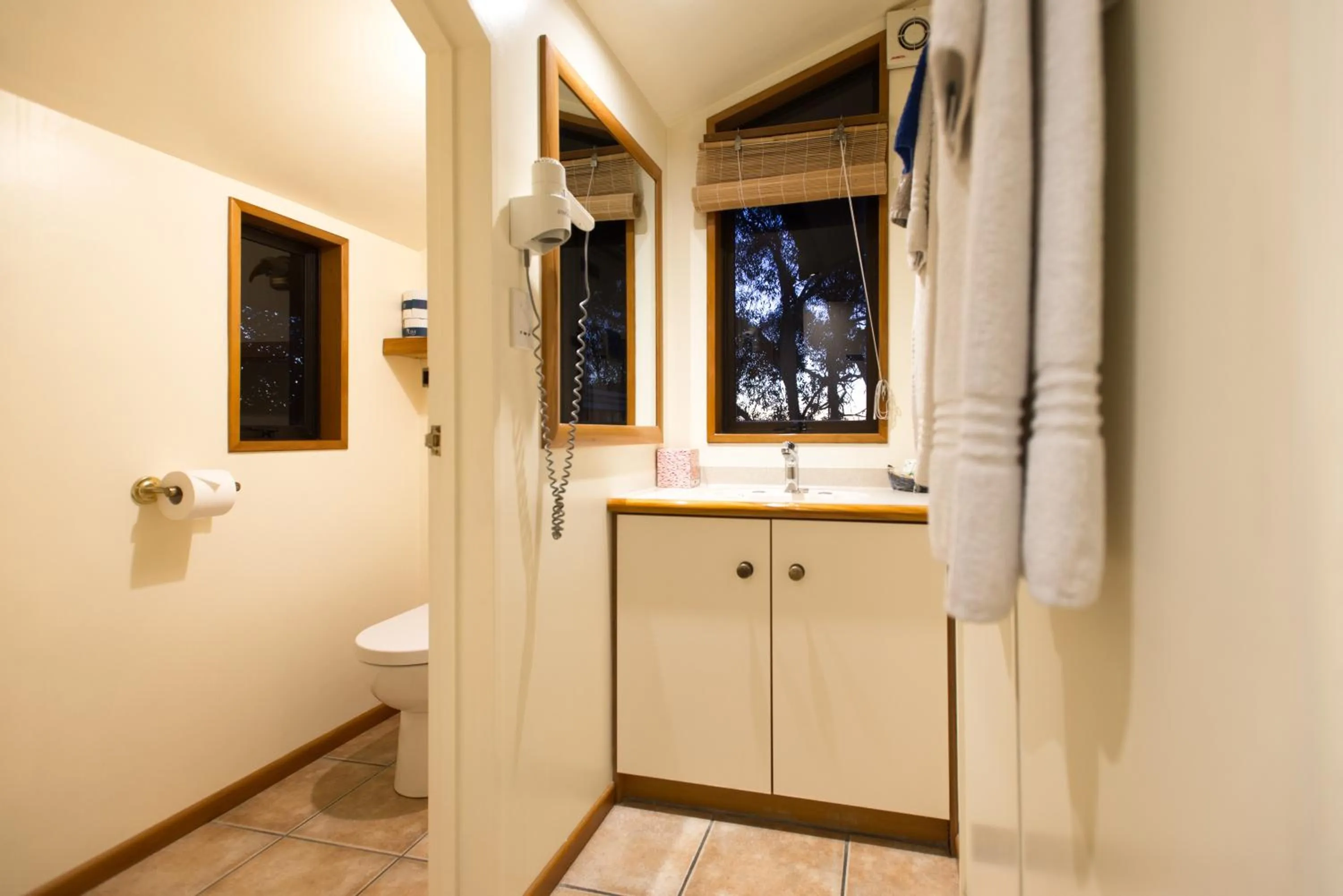 Shower in The Wheelhouse Inn