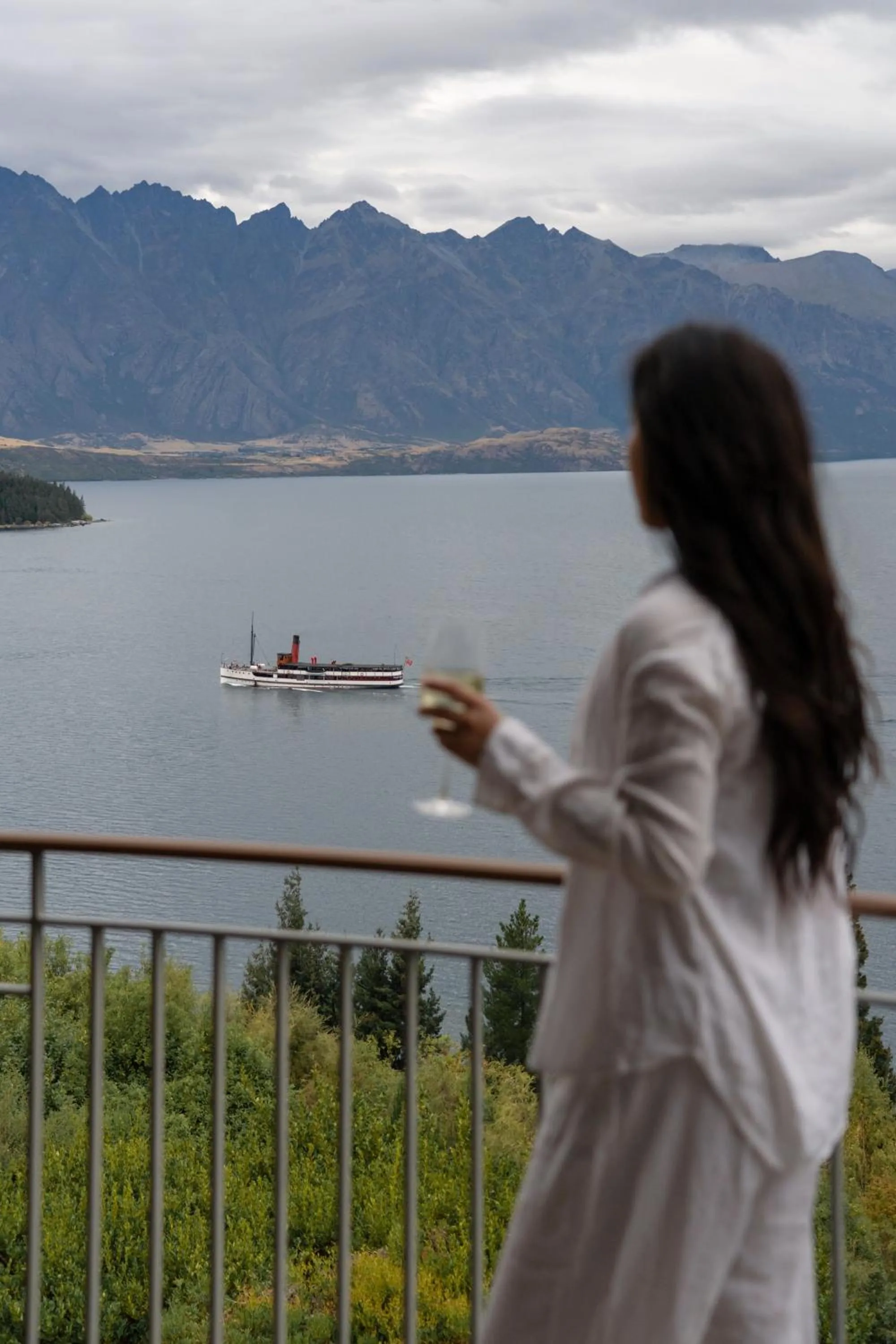 Lake view in Rendezvous Heritage Hotel Queenstown