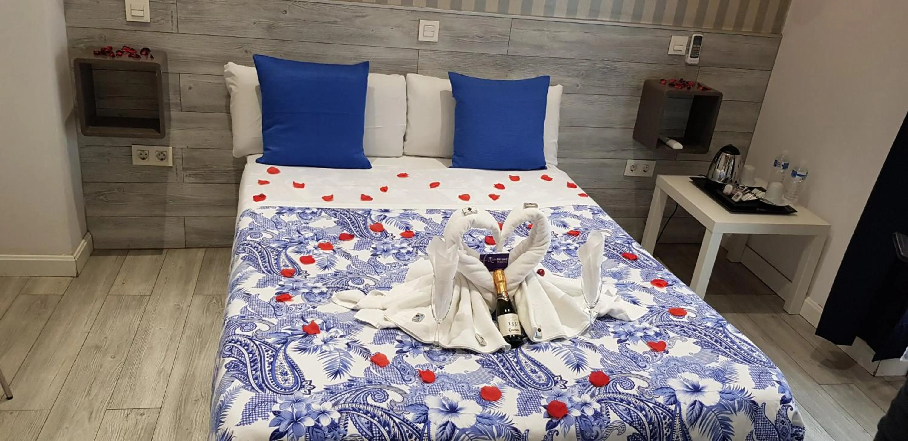 Bed in Hostal Main Street Madrid