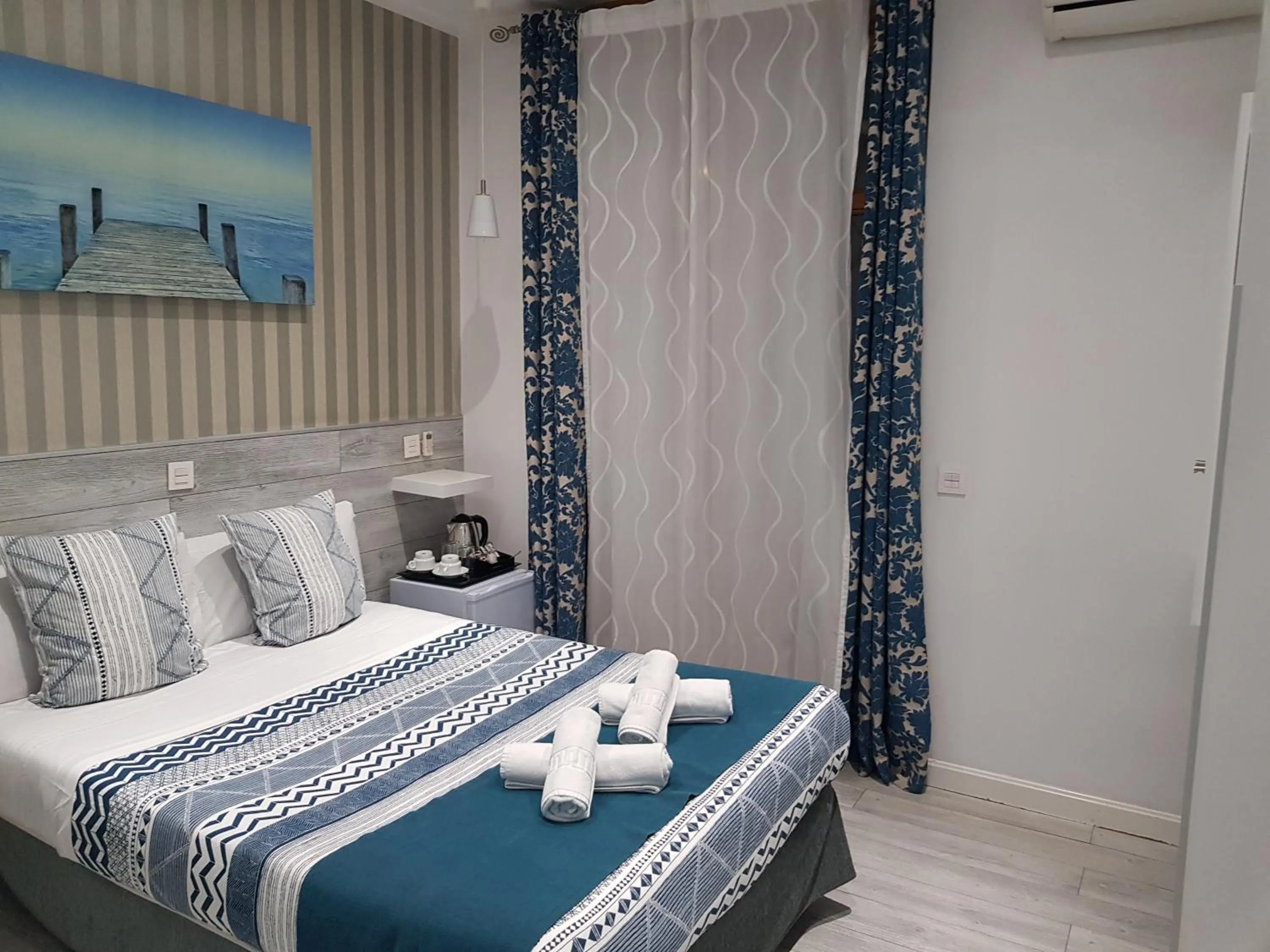 Bed in Hostal Main Street Madrid