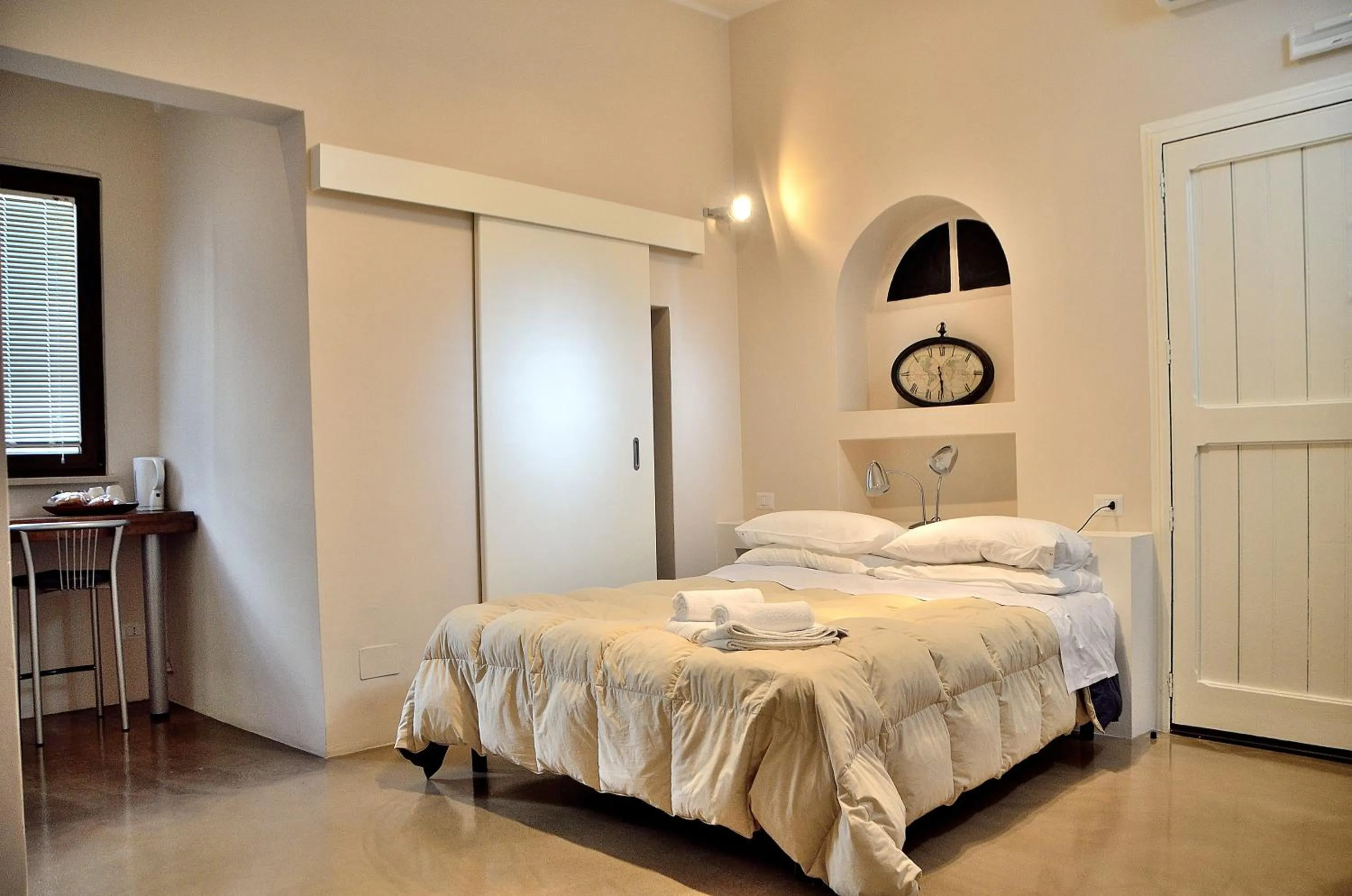 Photo of the whole room, Bed in Azzurretta Guest House