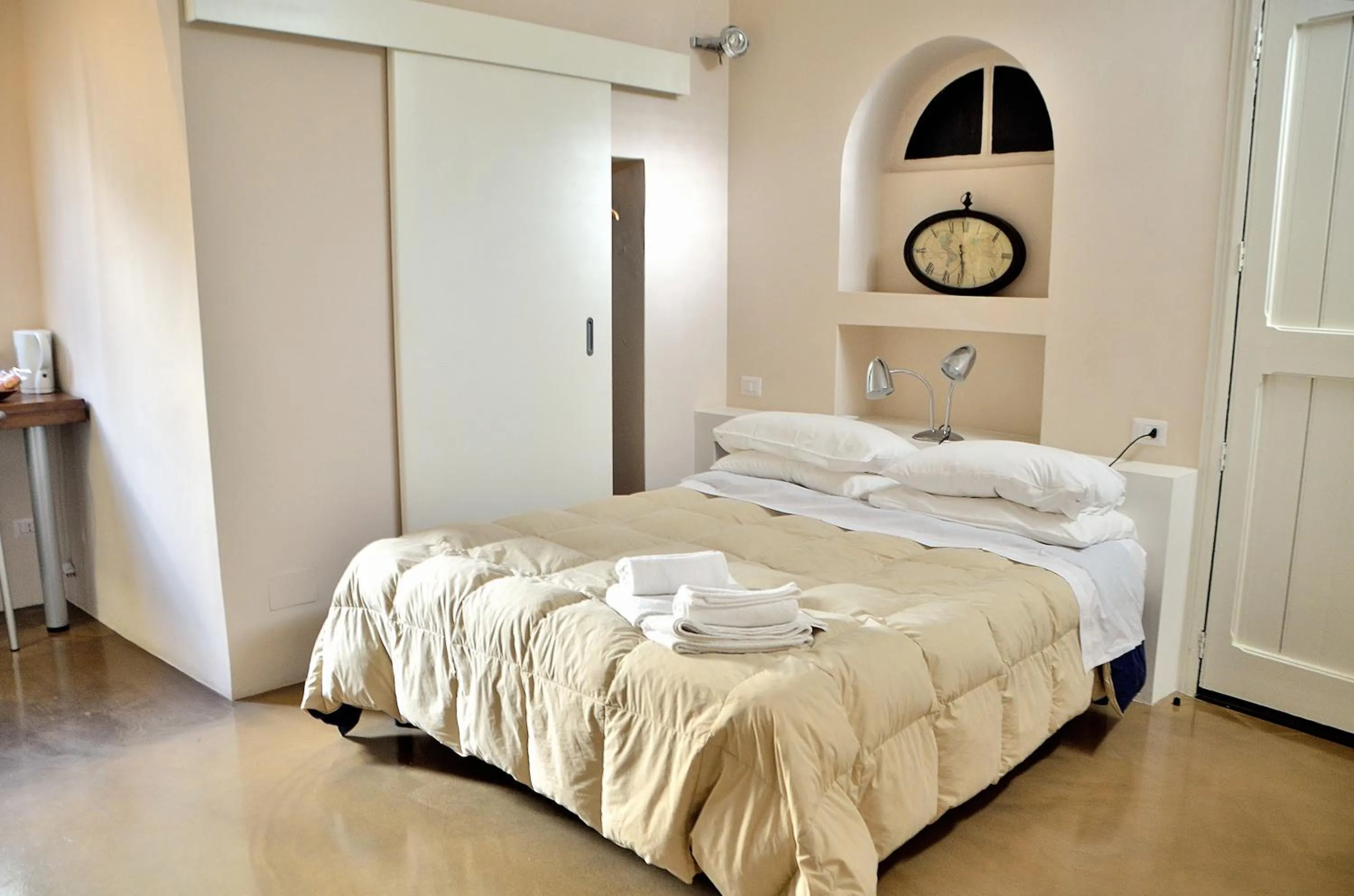Photo of the whole room, Bed in Azzurretta Guest House
