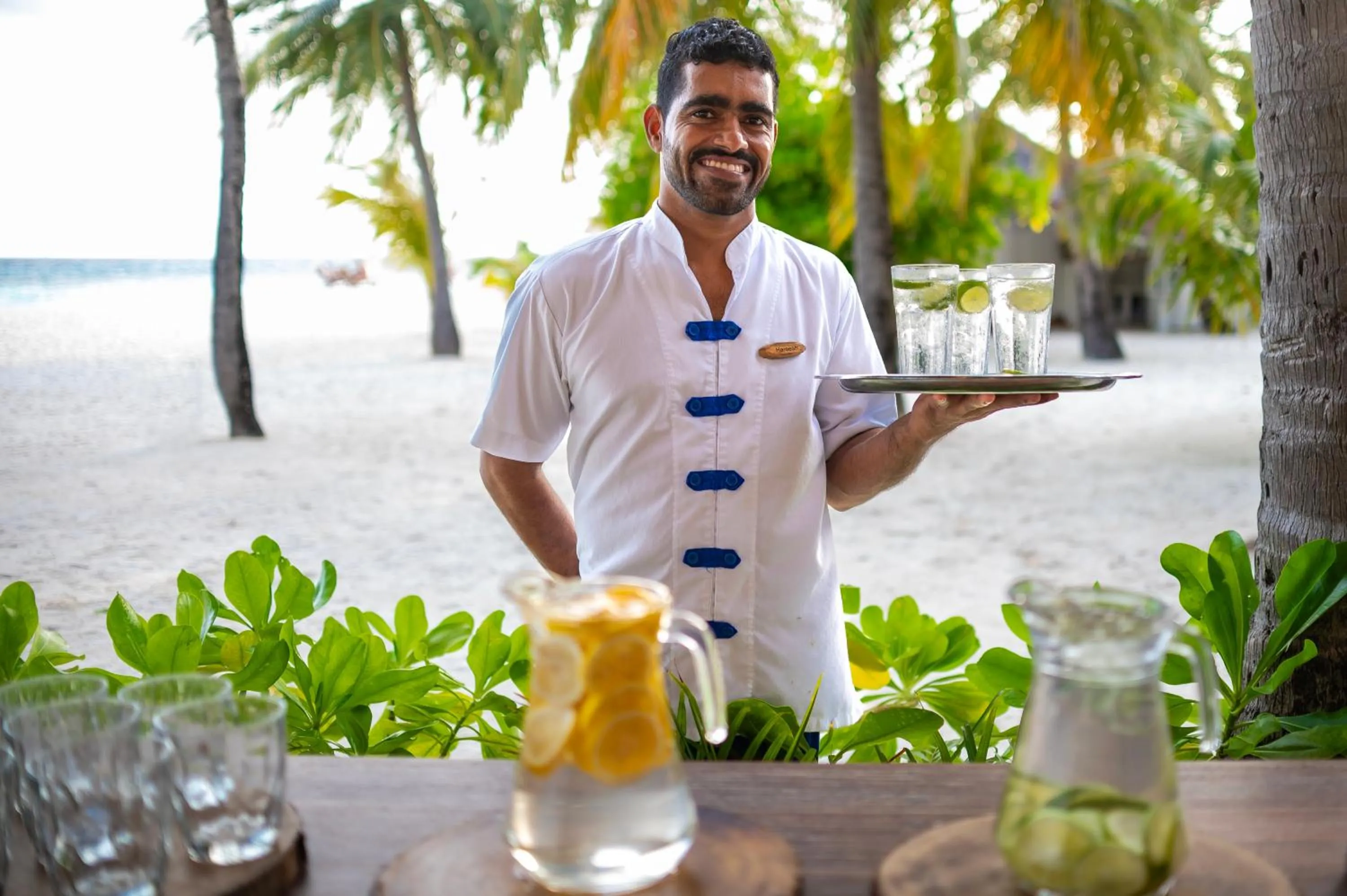 Food and drinks in Diamonds Athuruga Maldives Resort & Spa