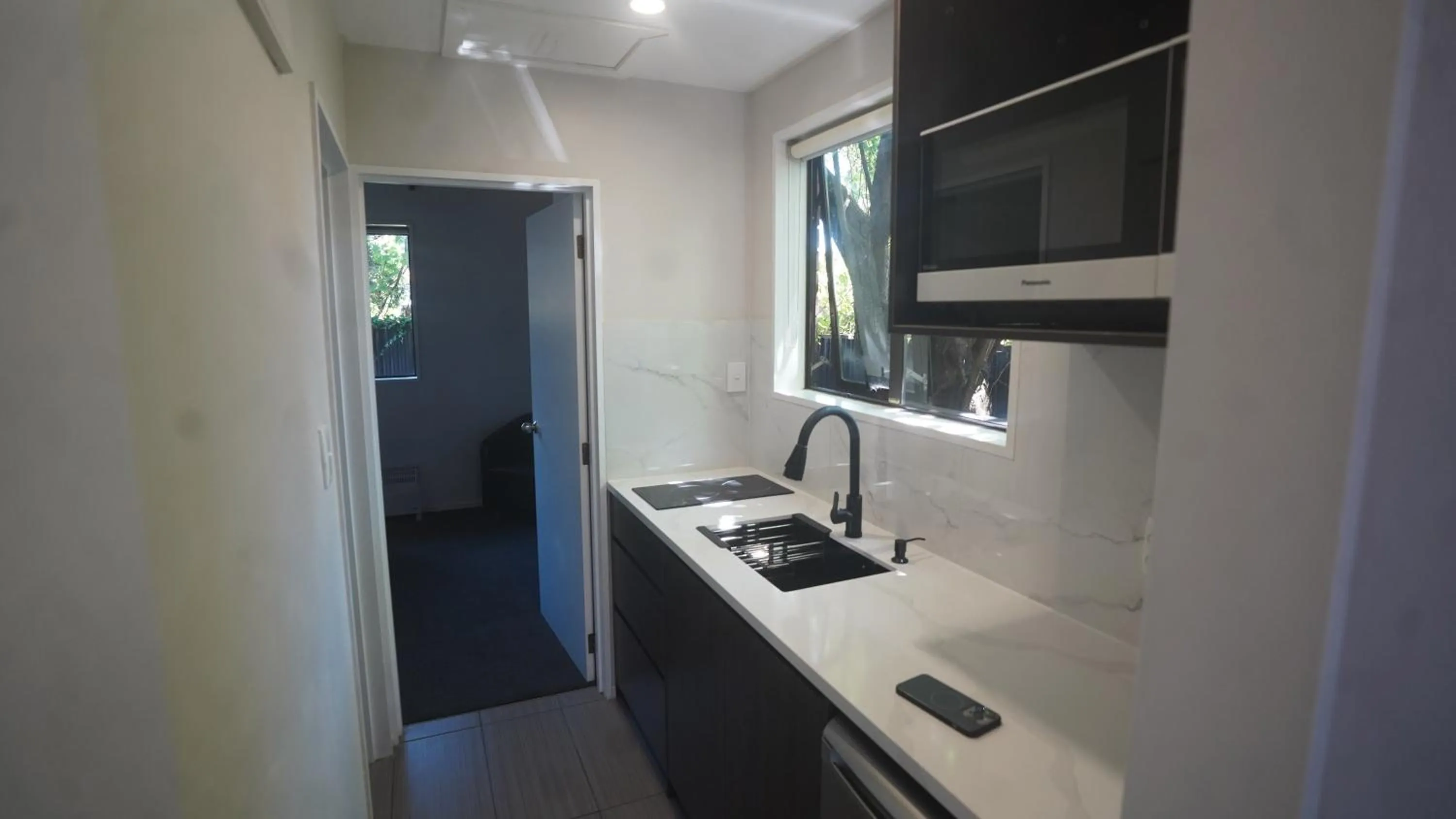 Kitchen or kitchenette in Abbey Motor Lodge