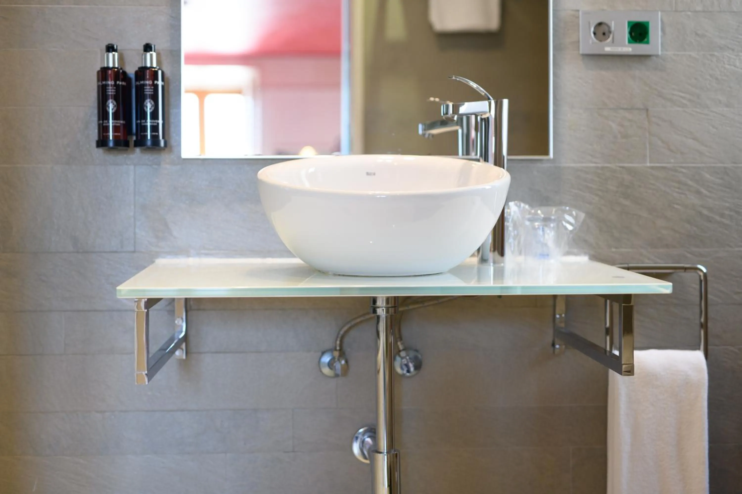 Toilet in Hotel De Martin