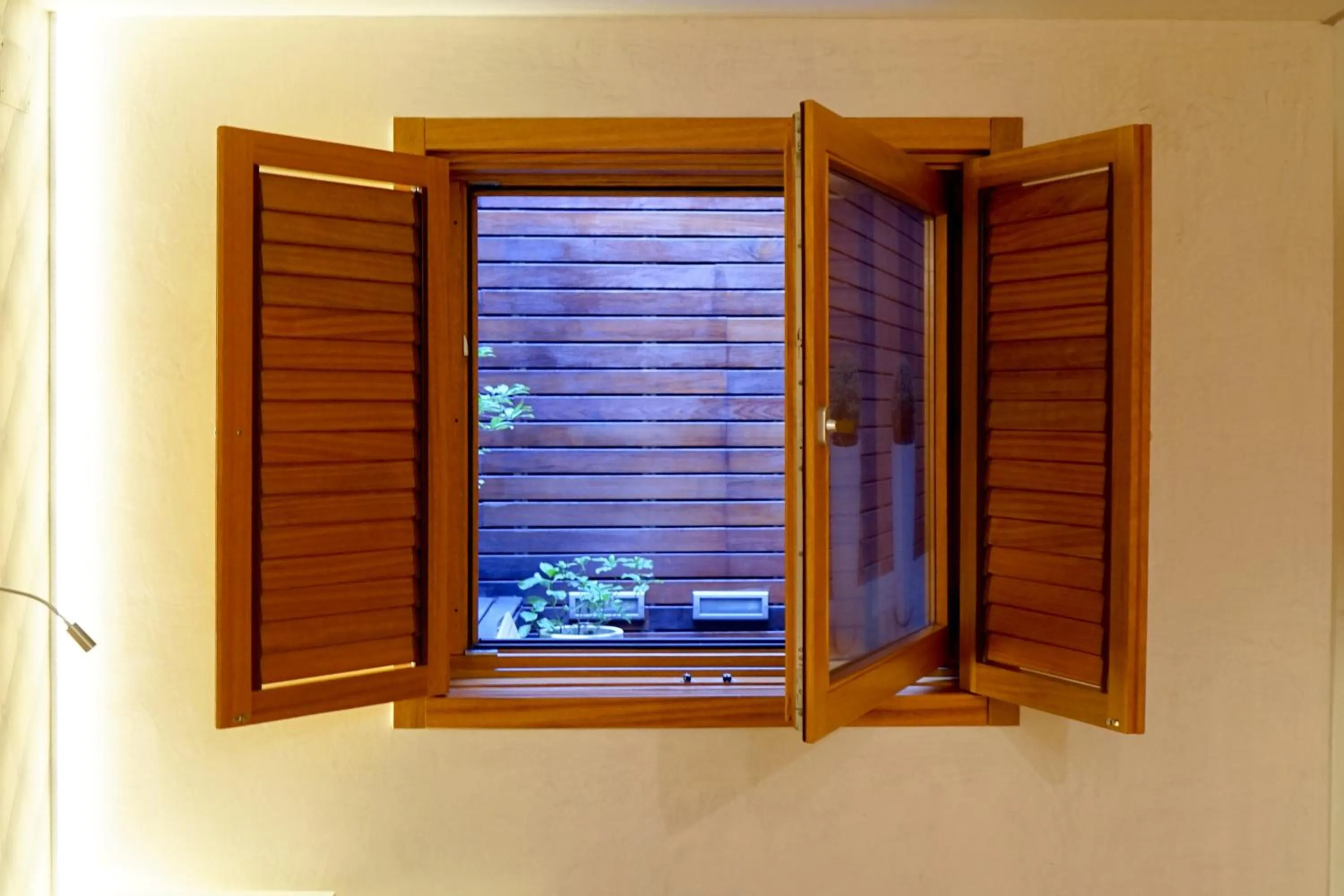 Inner courtyard view in Hotel De Martin