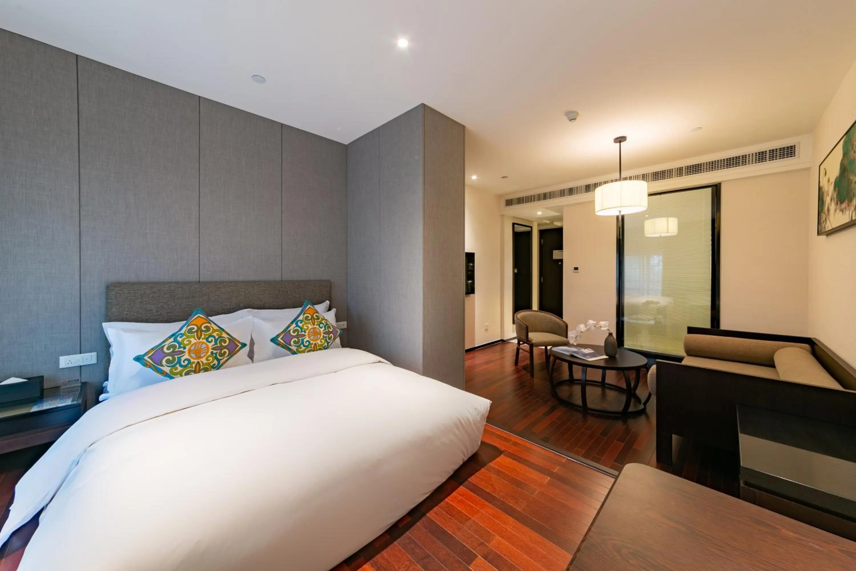 Photo of the whole room in SSAW Boutique Hotel Liuzhou