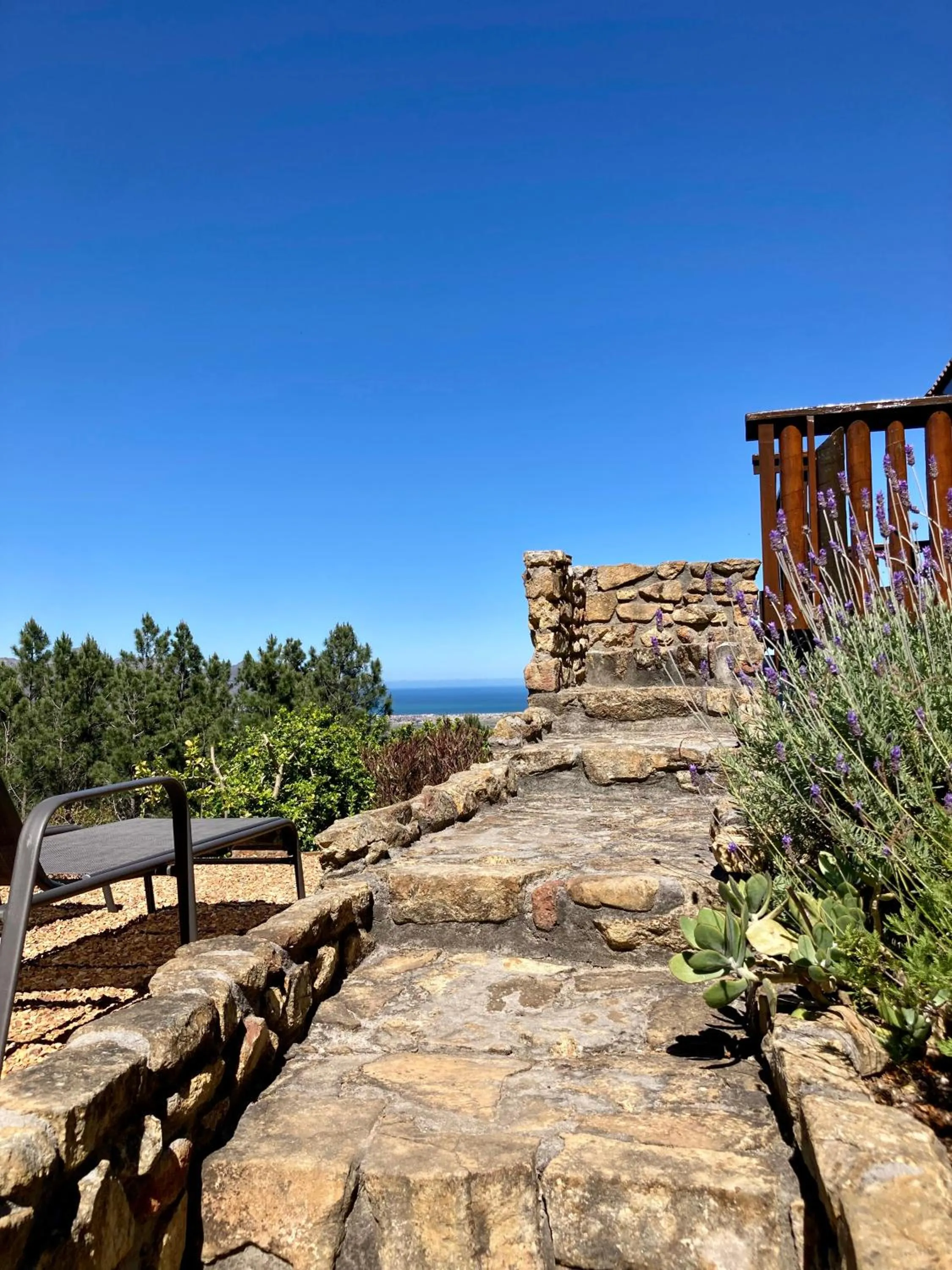 Patio in Lalapanzi Lodge