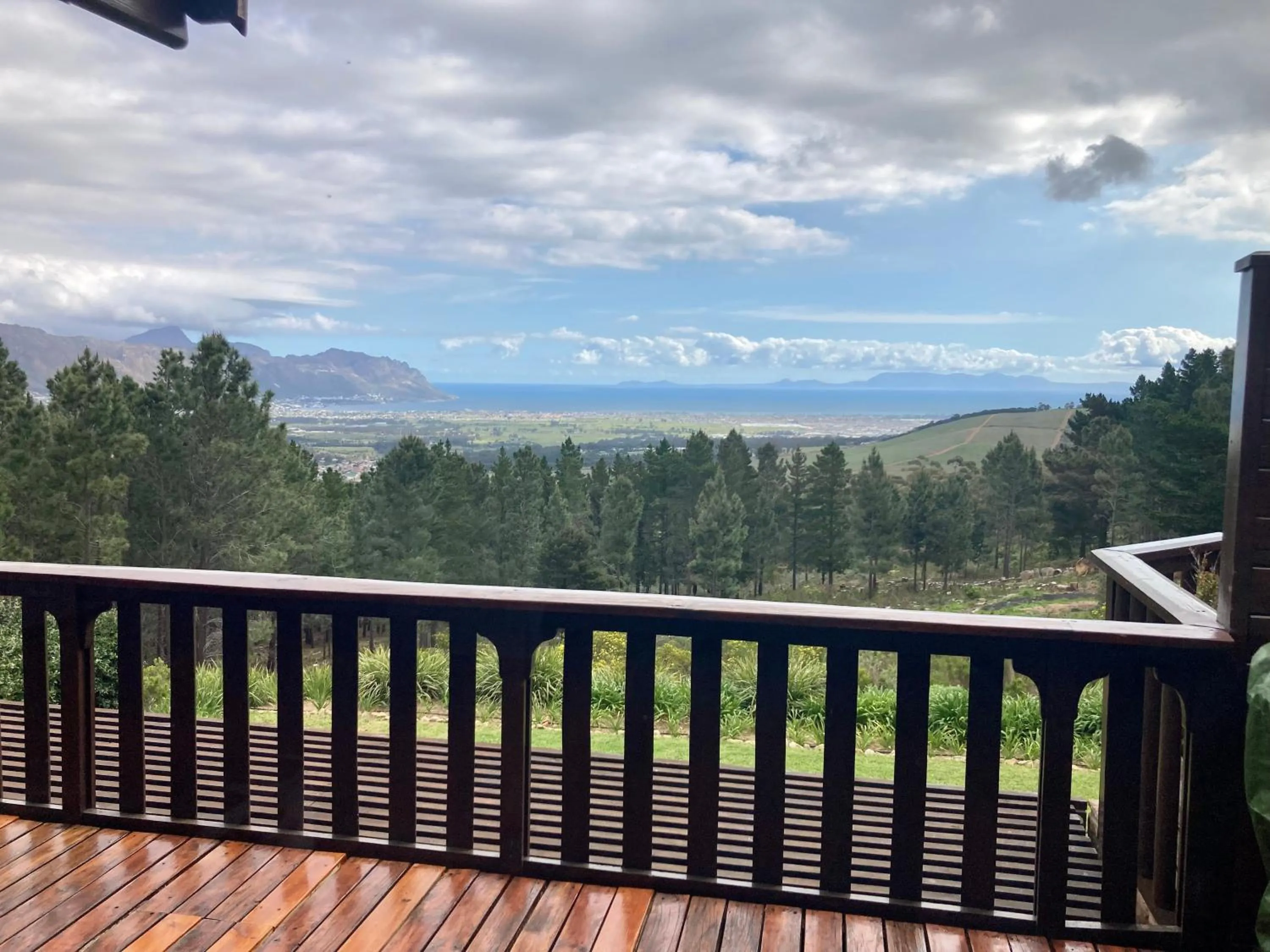 Day in Lalapanzi Lodge