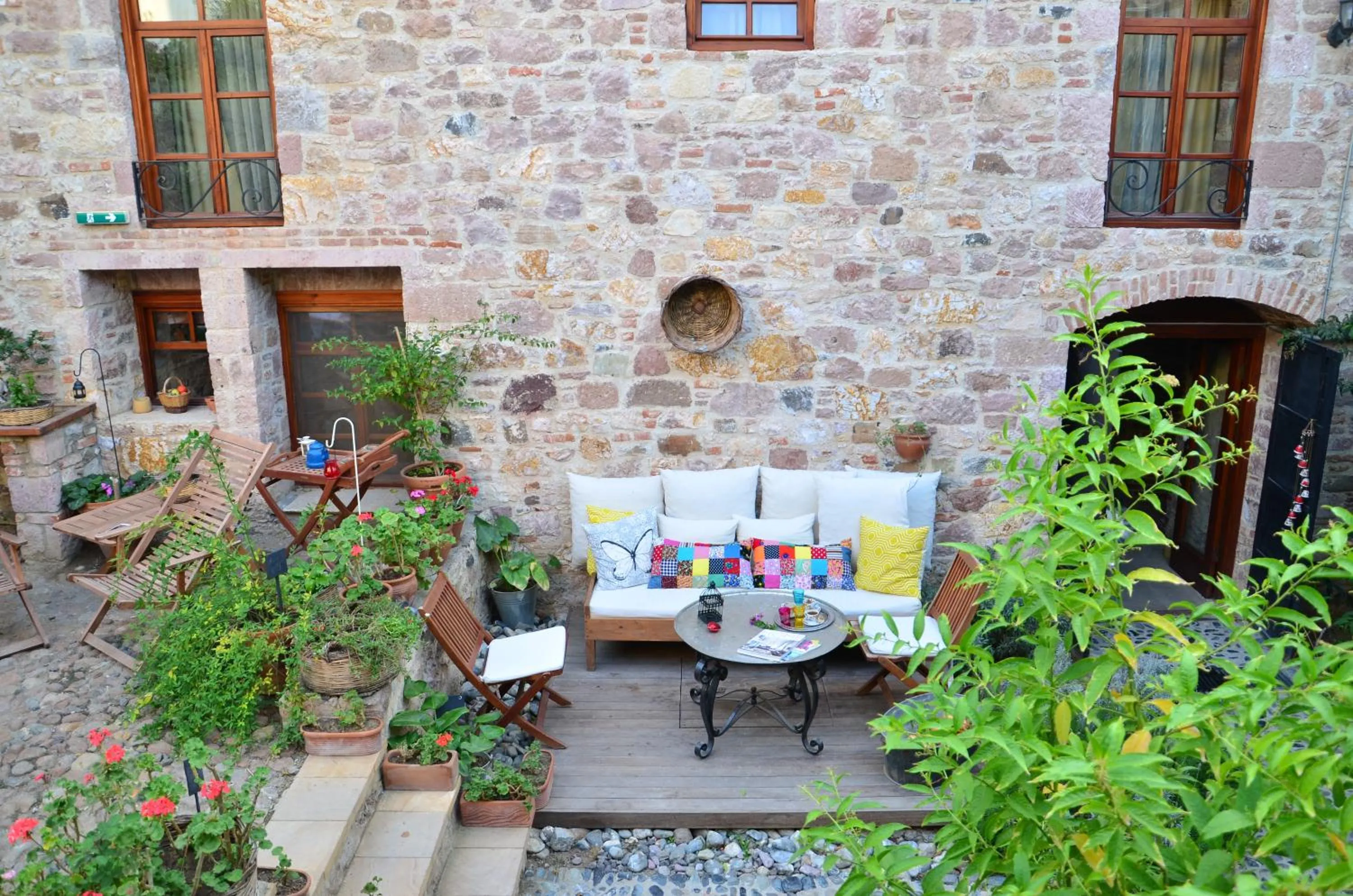 Garden in Macaron Konagi