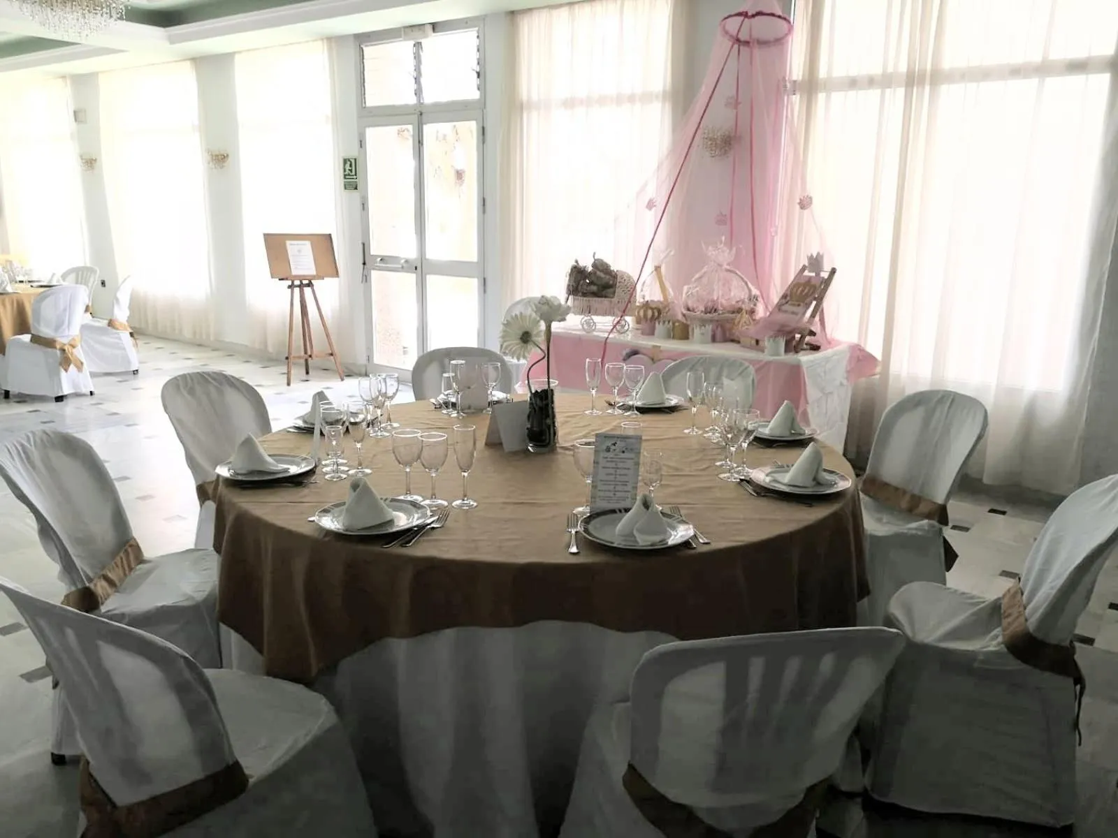 Decorative detail in Hotel La Lancha