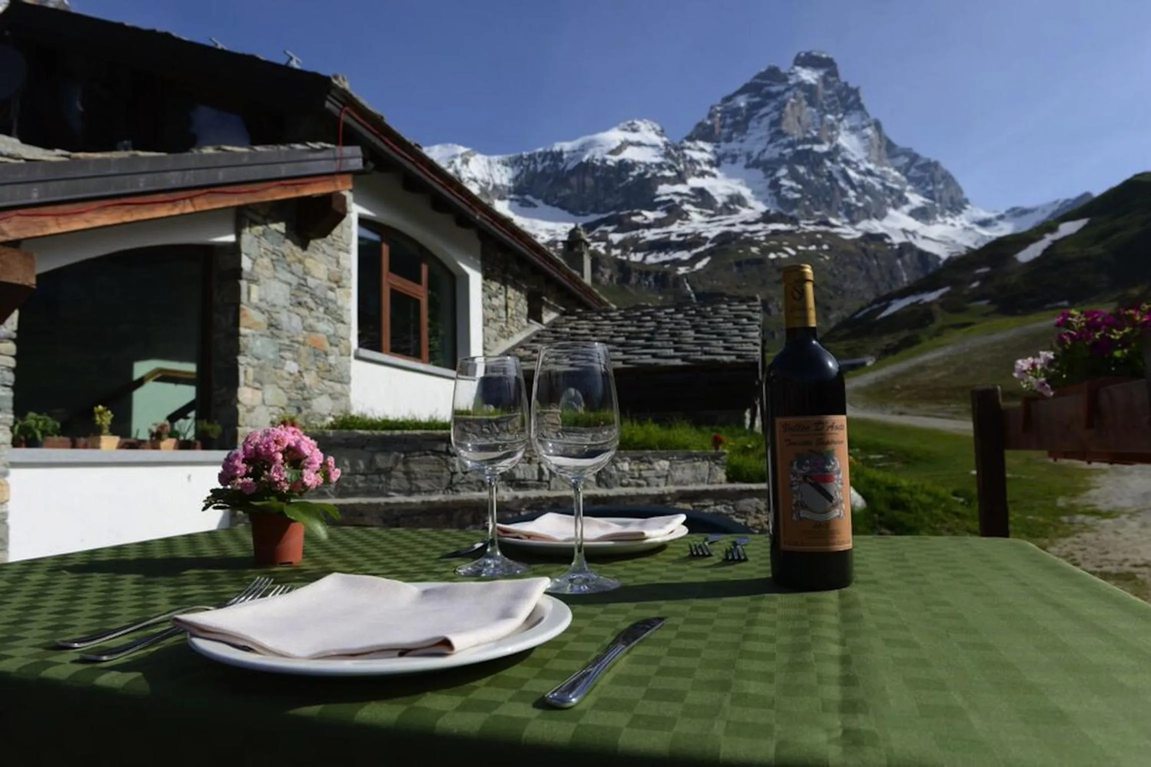 Summer in Hotel Baita Cretaz