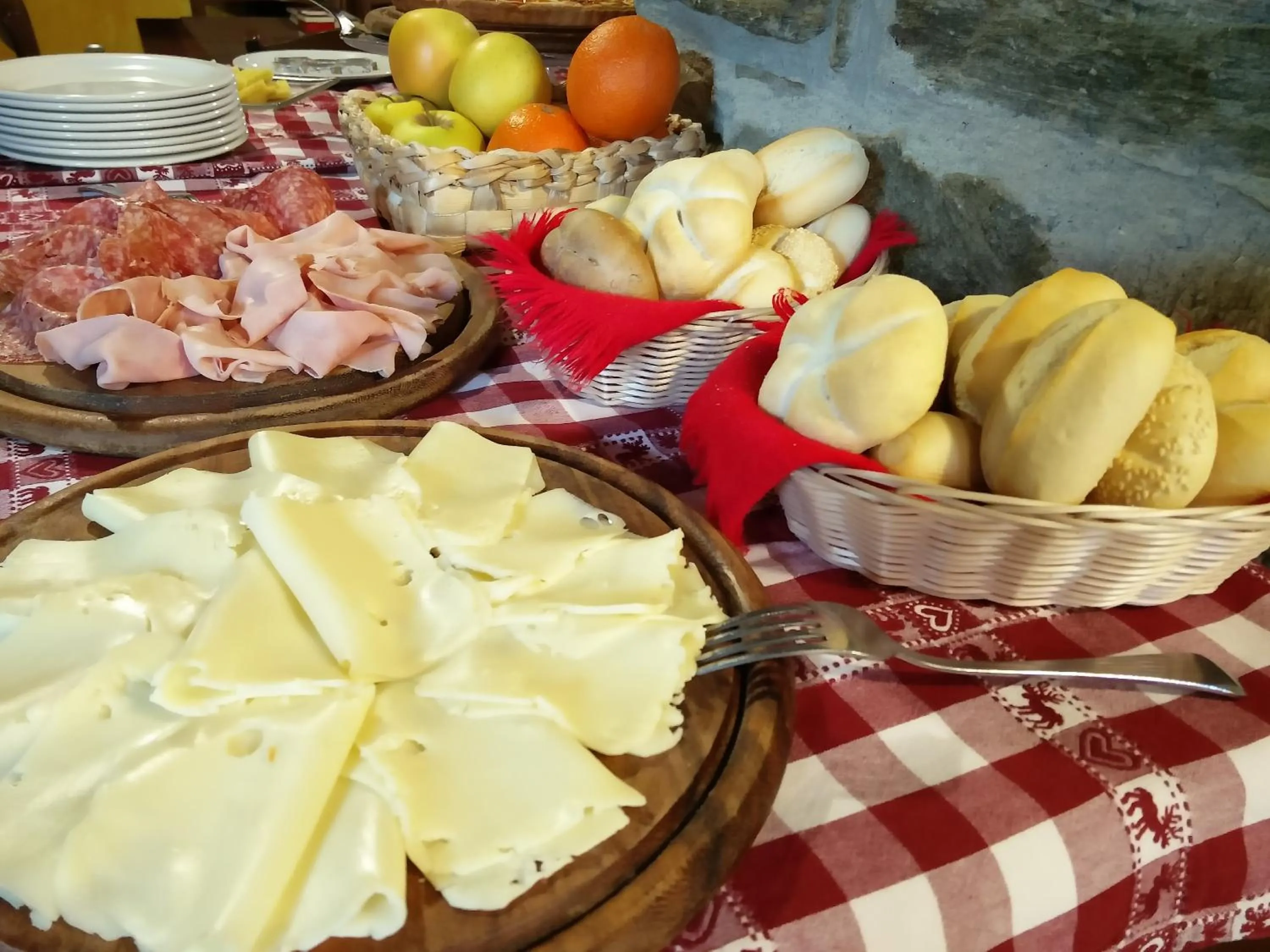 Breakfast in Hotel Baita Cretaz