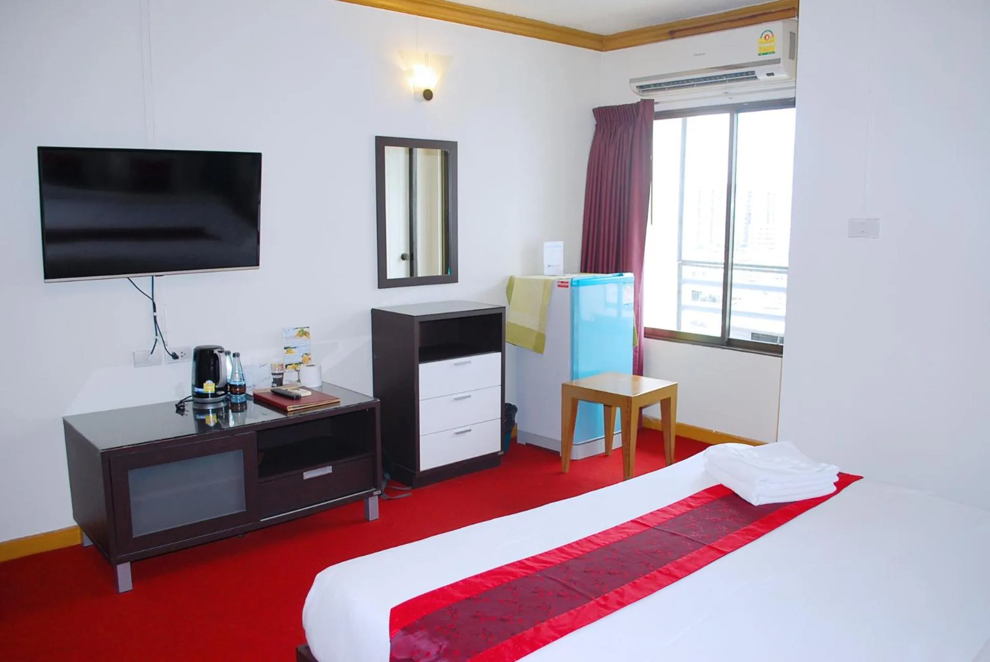 TV and multimedia, Bed in Witchuwan Apartel