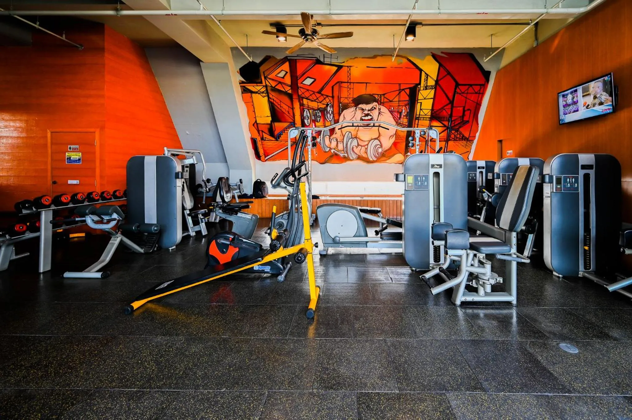 Fitness centre/facilities in Witchuwan Apartel