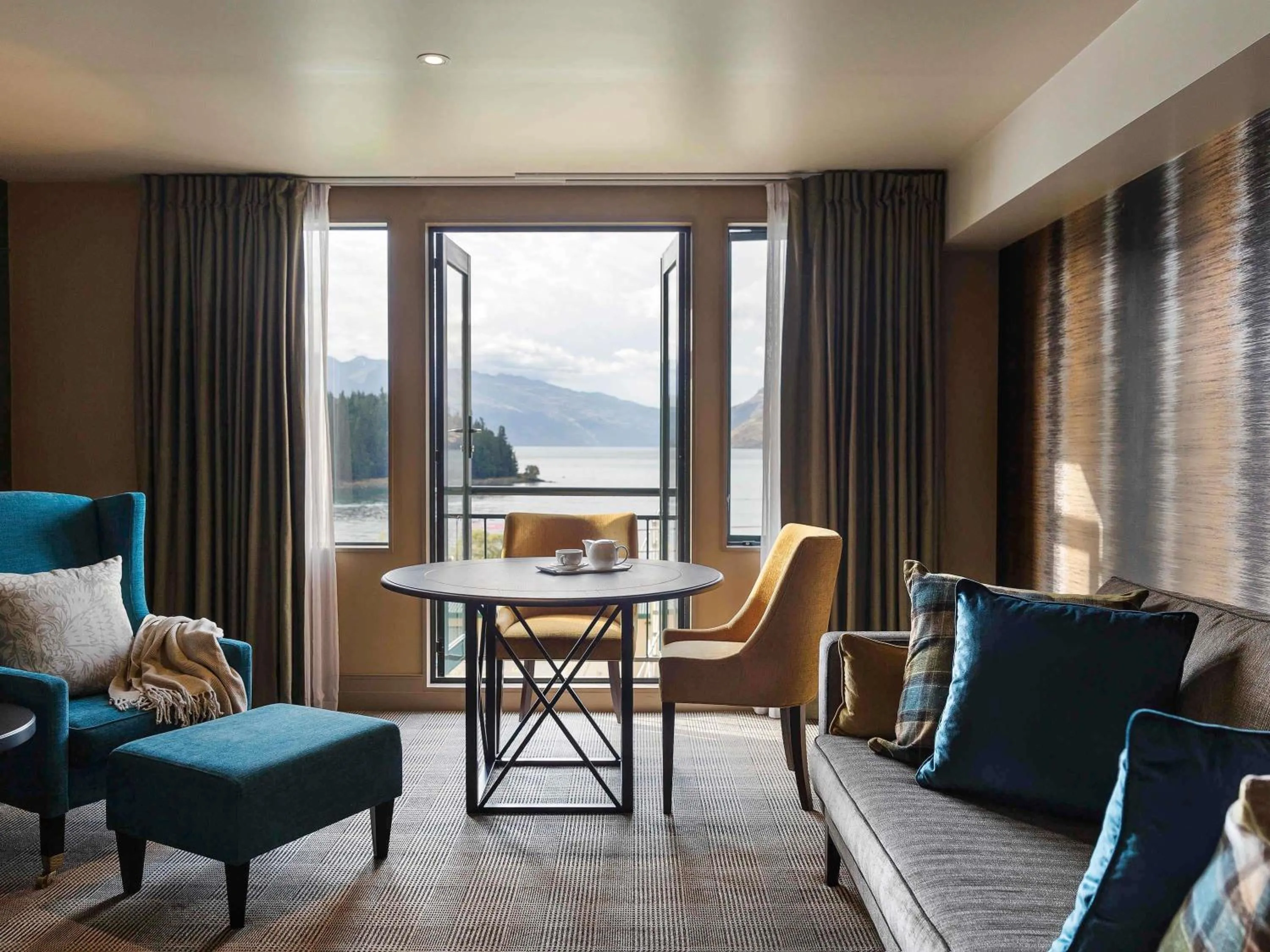 Bedroom in Hotel St Moritz, Queenstown - MGallery Collection