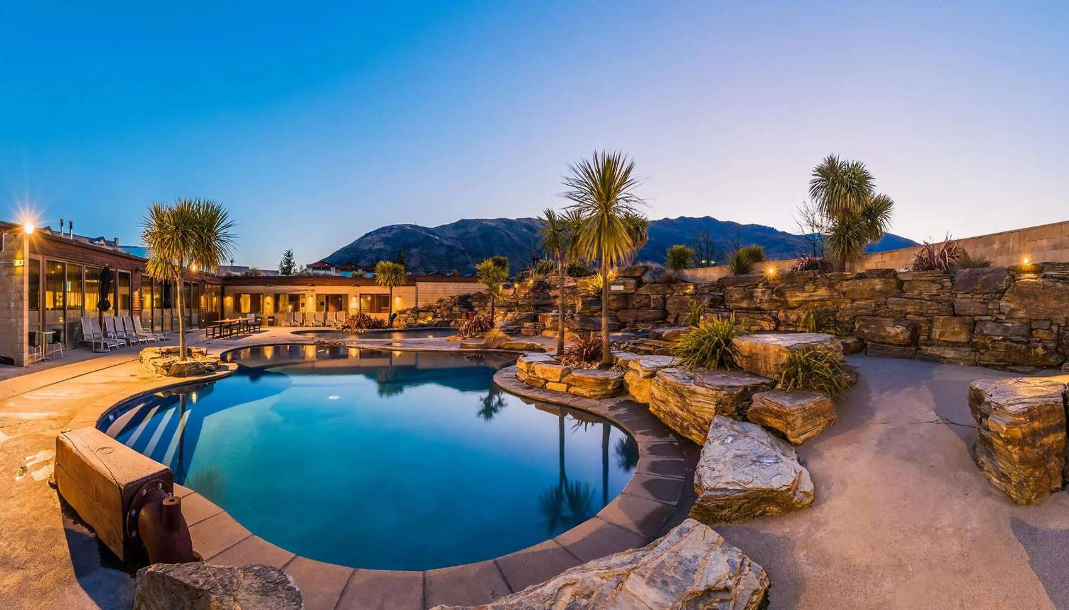 Pool view in Oakridge Resort Lake Wanaka