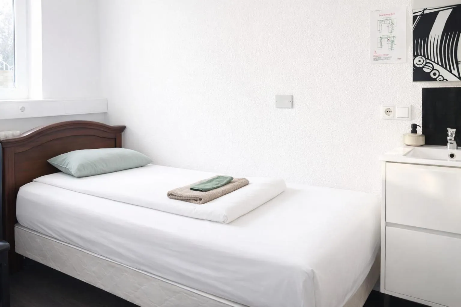 Photo of the whole room, Bed in Selfoss Hostel