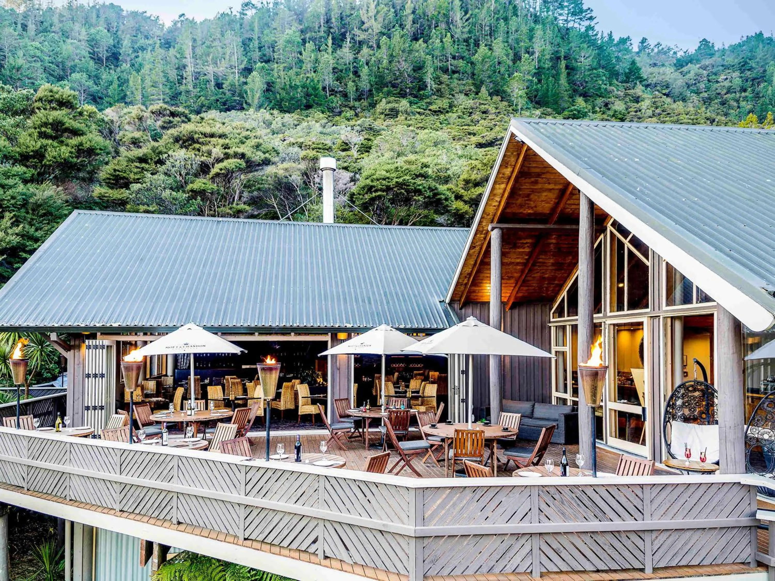 Property building in Grand Mercure Puka Park Resort