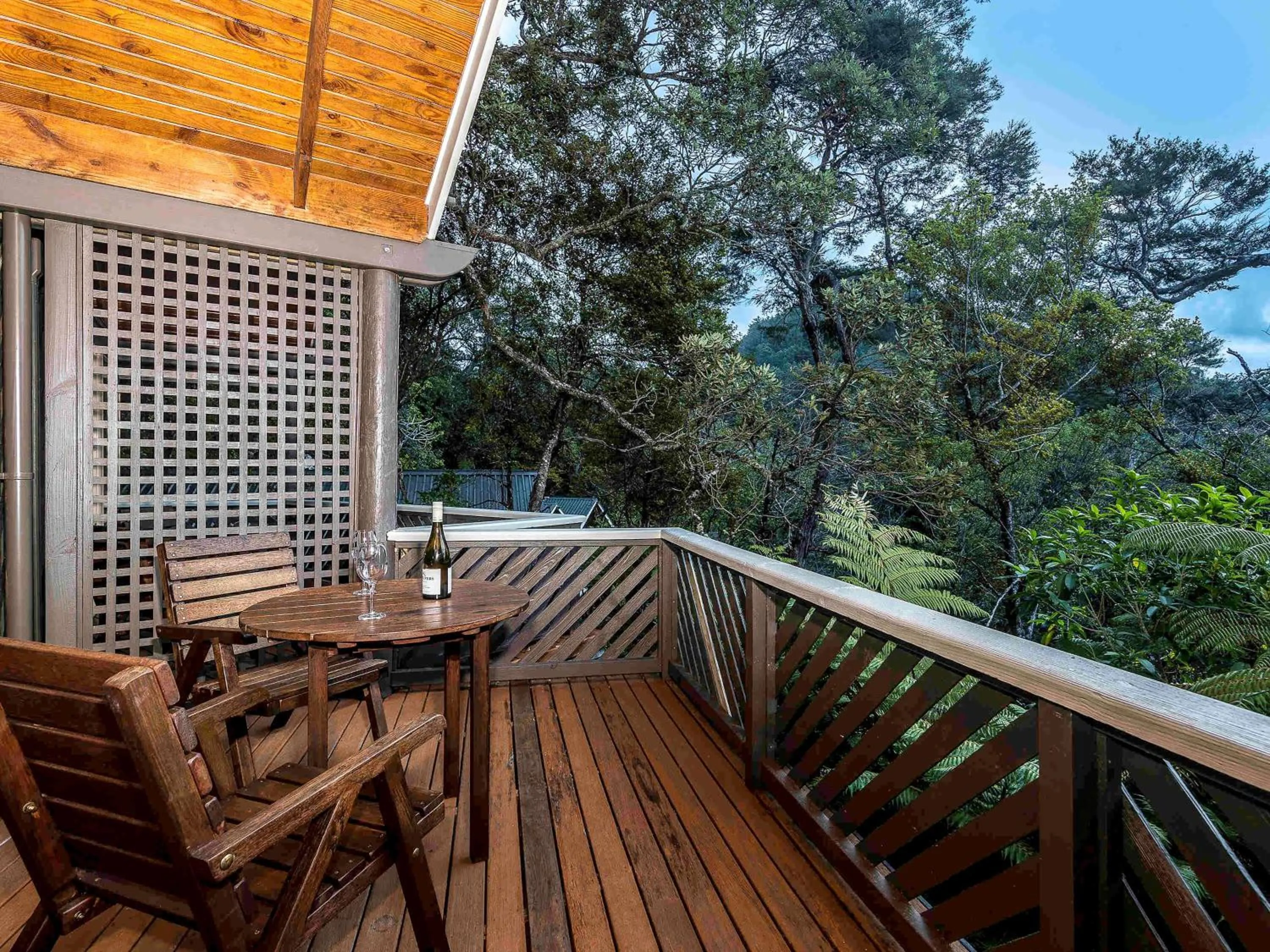 Photo of the whole room in Grand Mercure Puka Park Resort