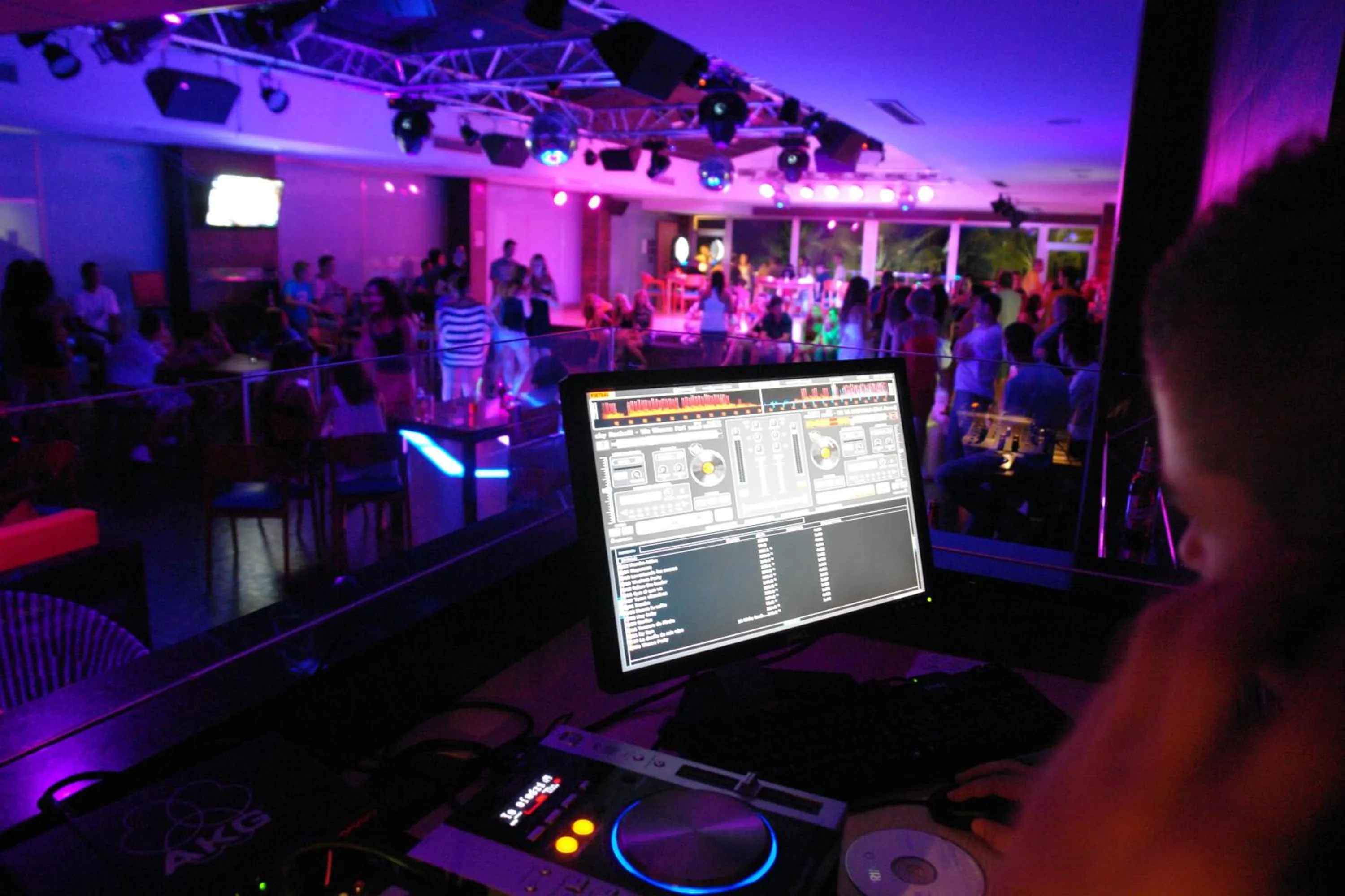 Nightclub / DJ in La Marina Resort