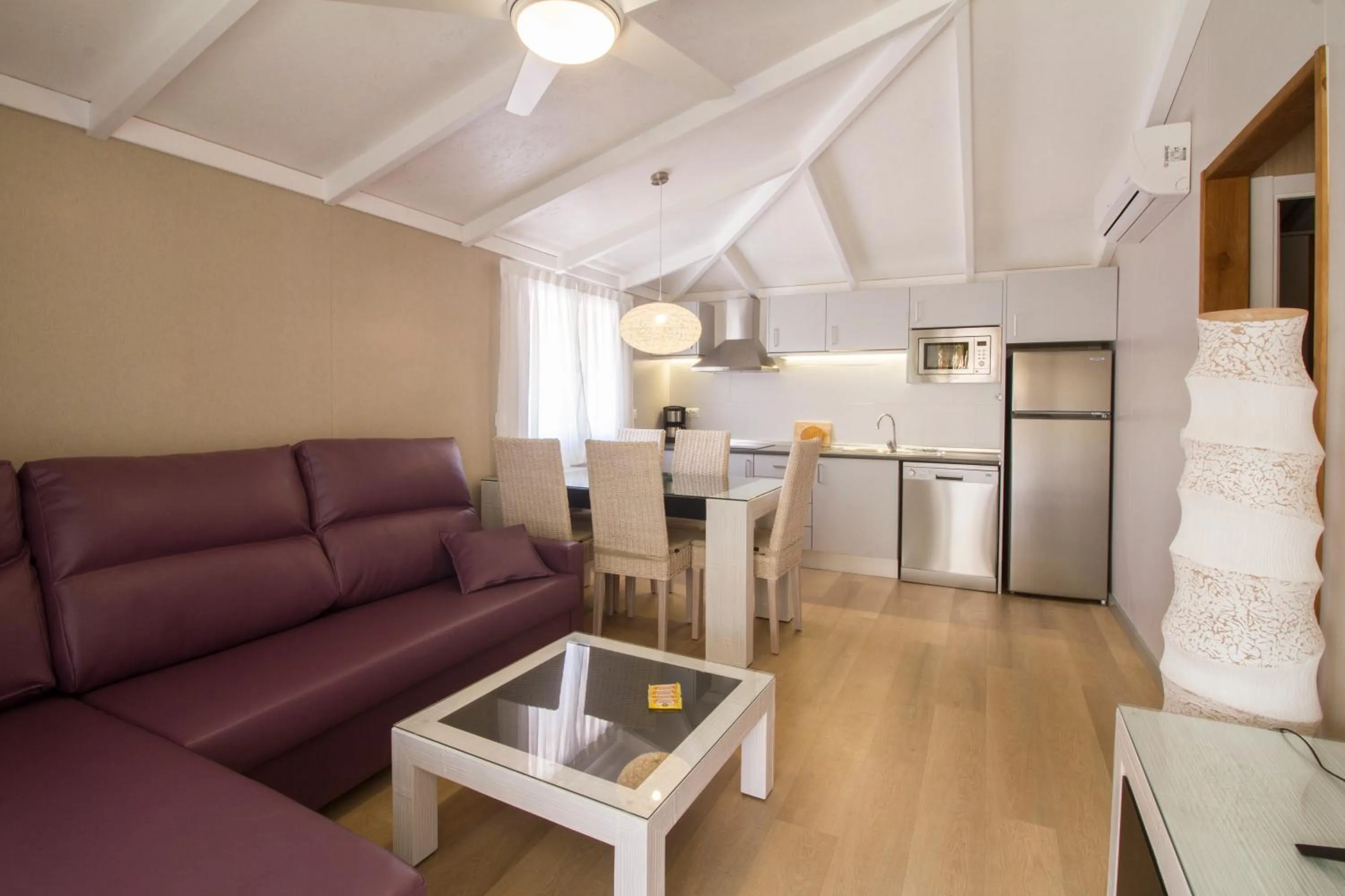 Kitchen or kitchenette in La Marina Resort