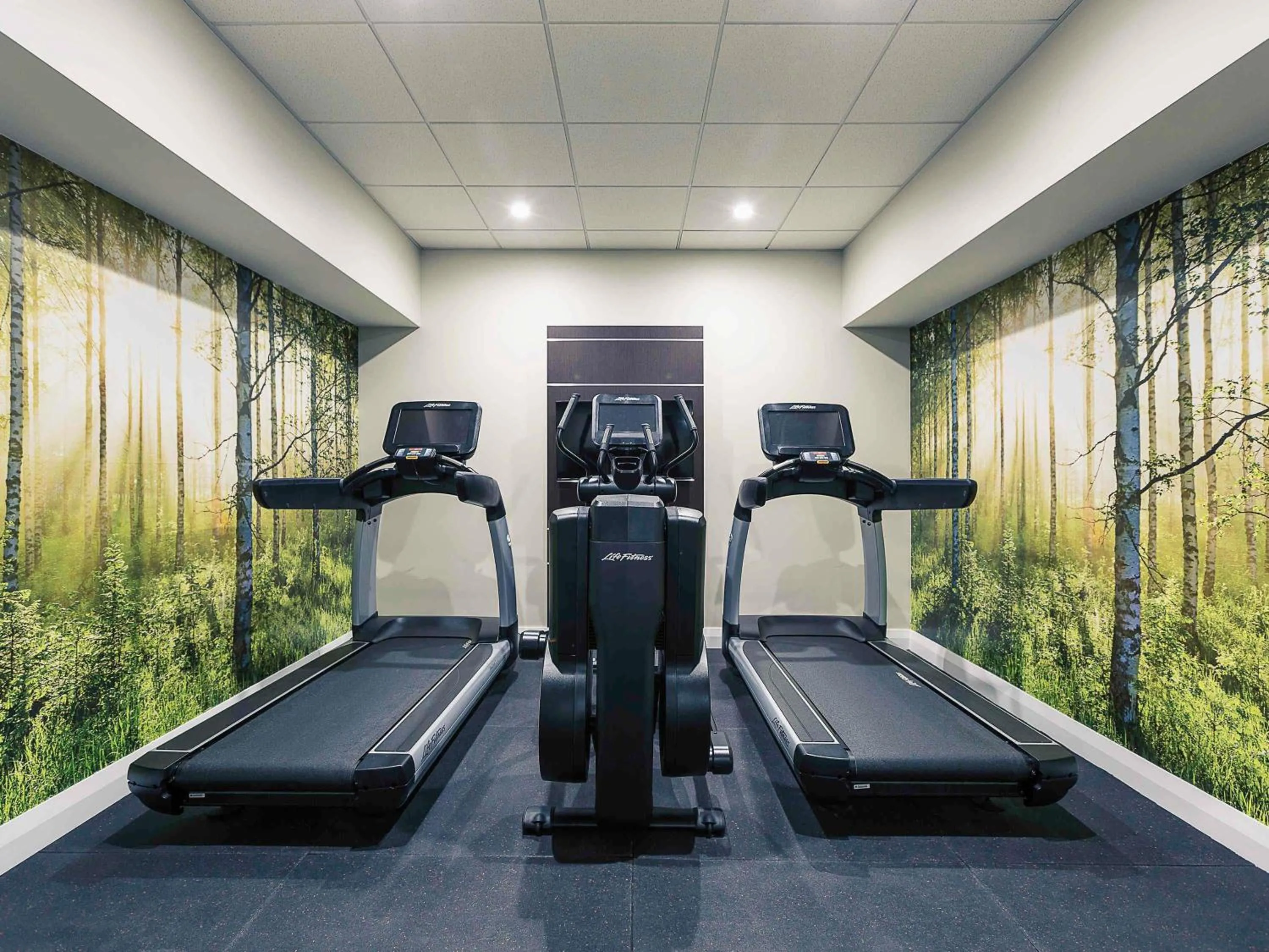 Fitness centre/facilities in Mövenpick Hotel Auckland