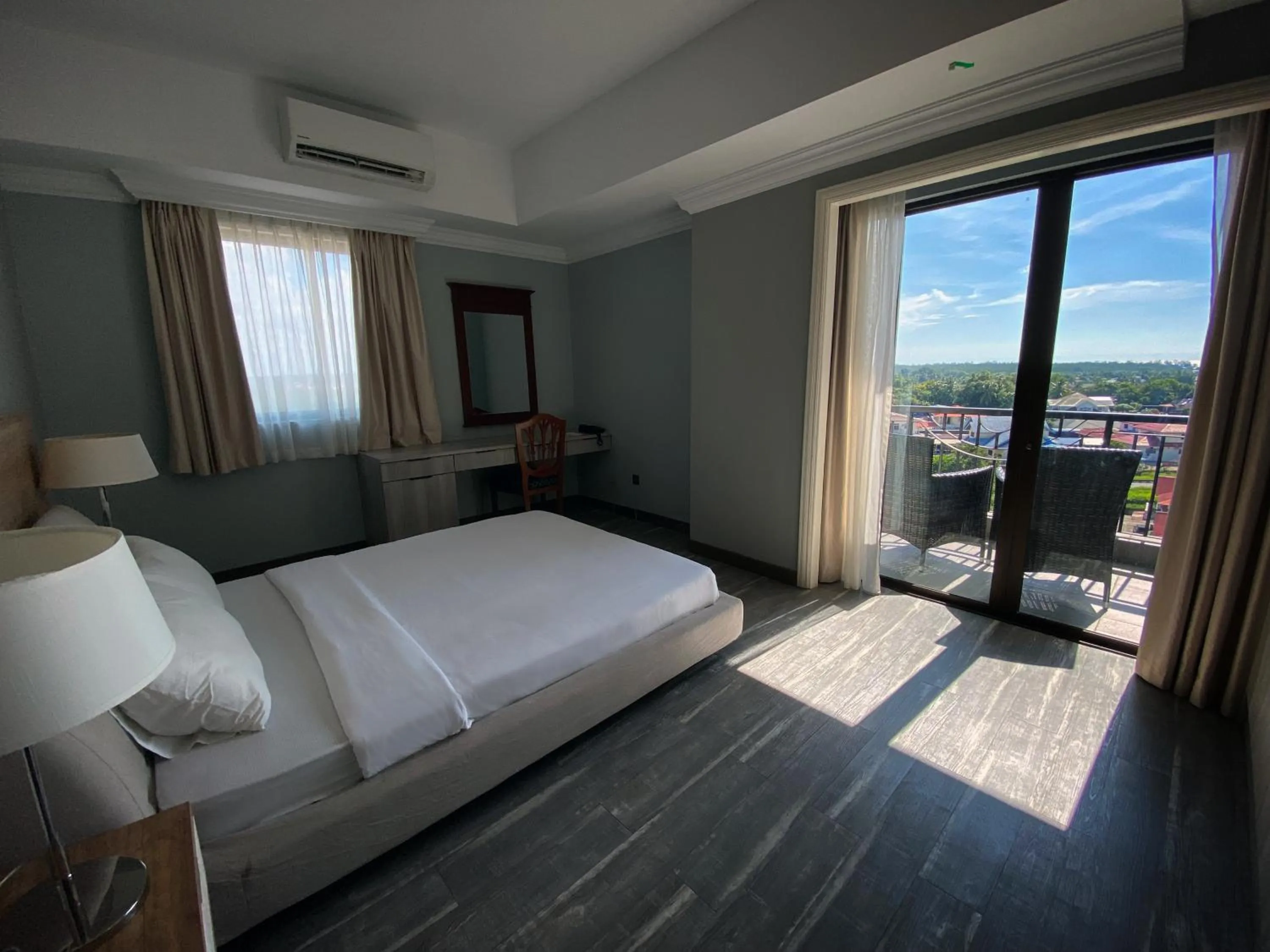 Balcony/Terrace, Bed in The Lanes Hotel