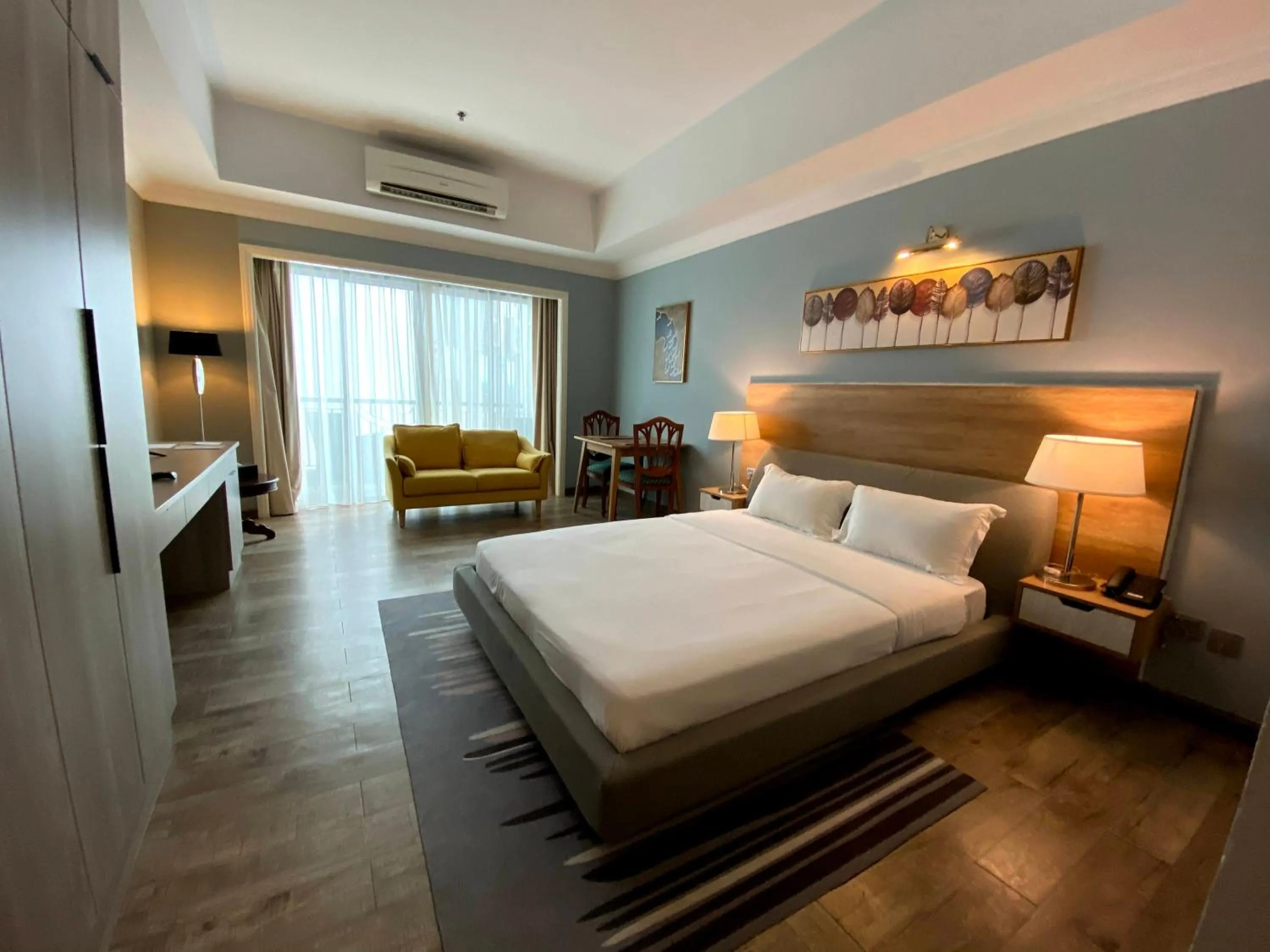 Bedroom, Bed in The Lanes Hotel