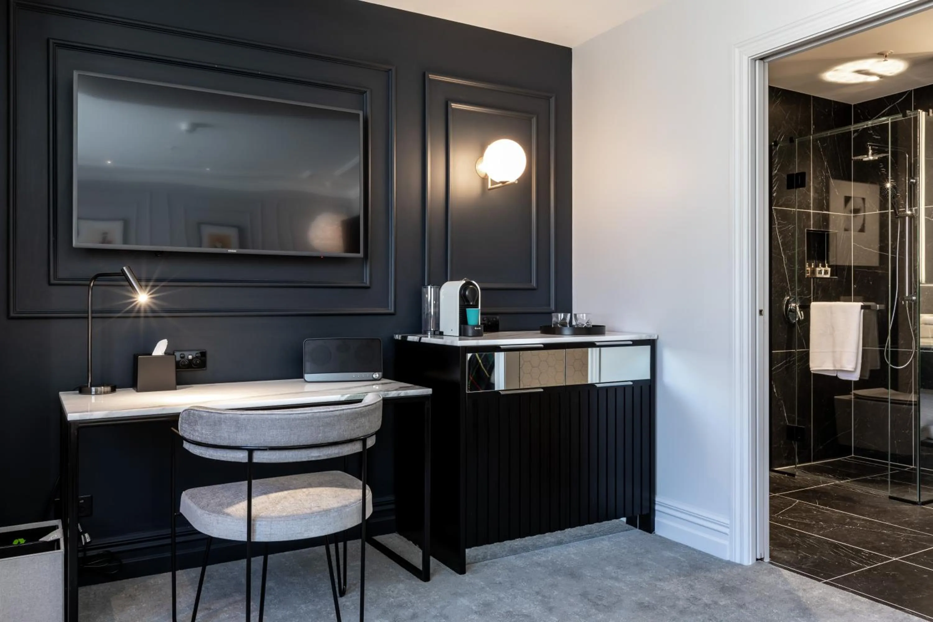 Coffee/tea facilities in Fable Dunedin