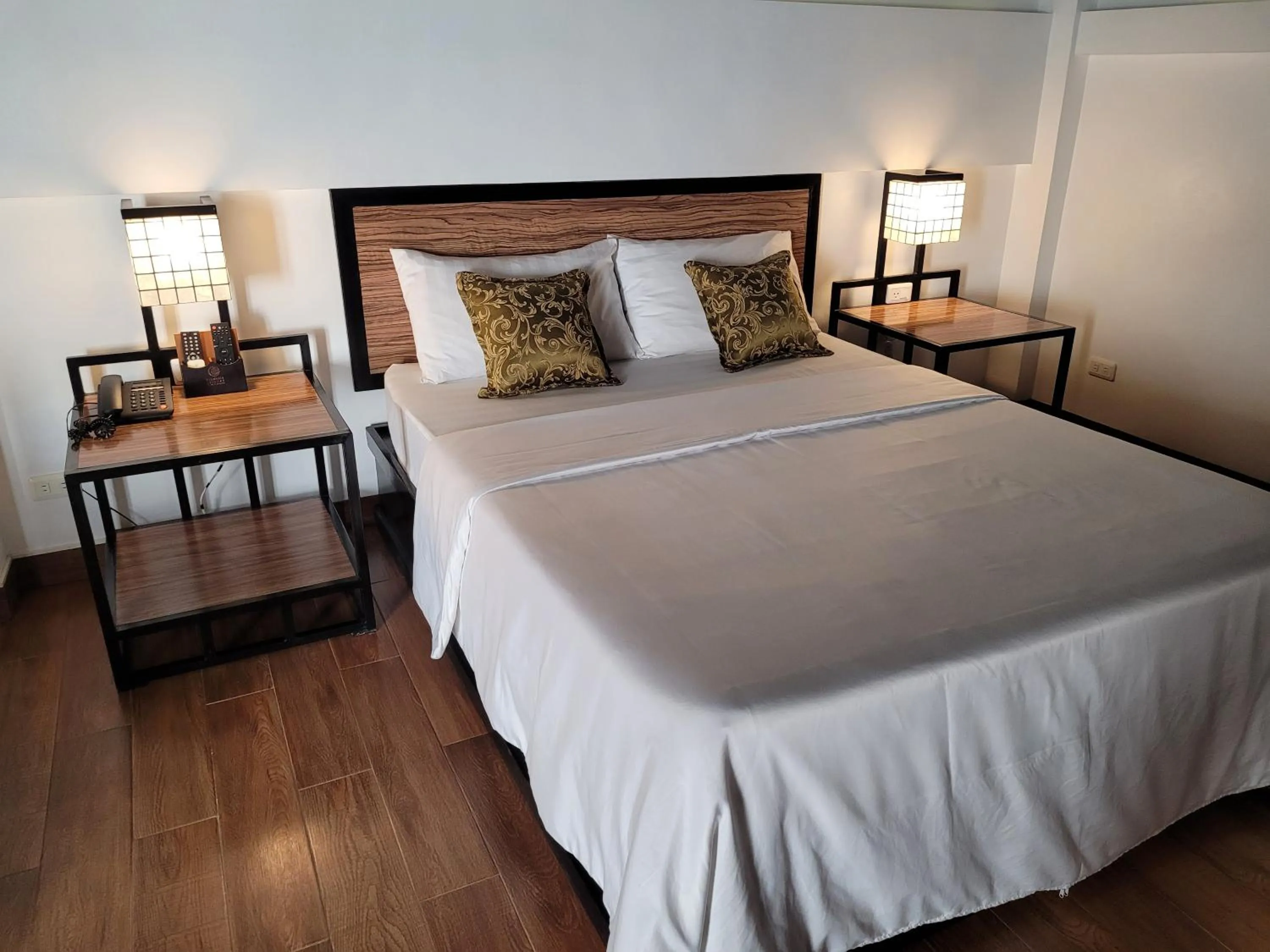 Bed in Fernvale Leisure Club and Resort