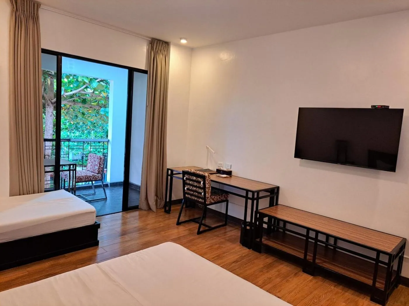 Bed in Fernvale Leisure Club and Resort