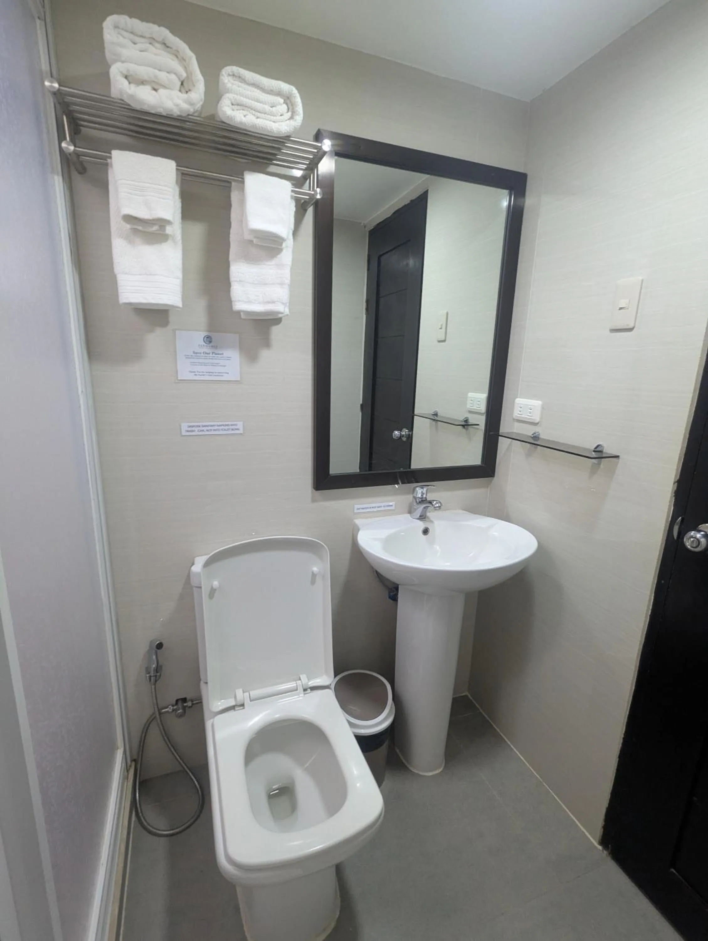 Bathroom in Fernvale Leisure Club and Resort