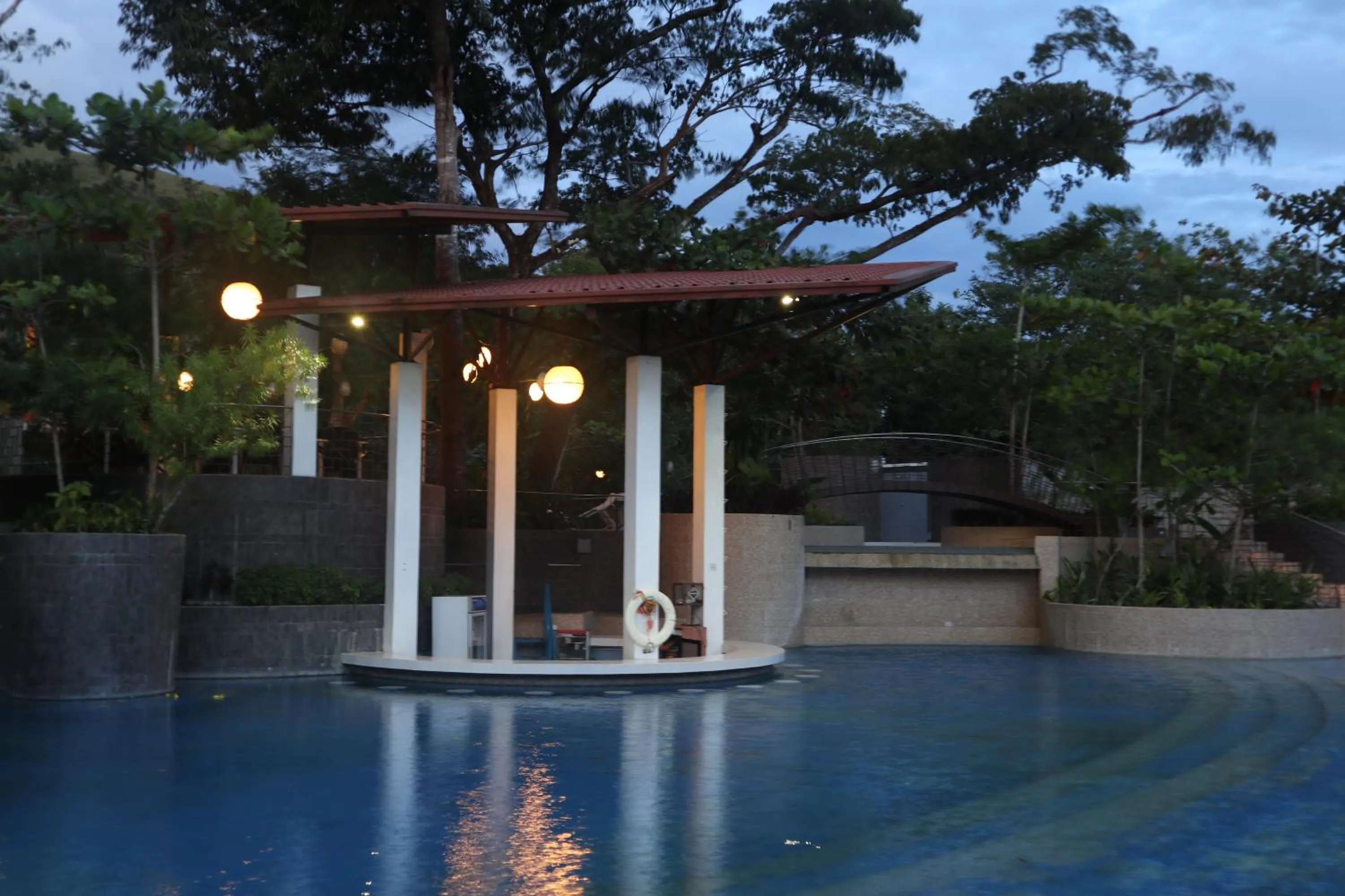 Lounge or bar in Fernvale Leisure Club and Resort