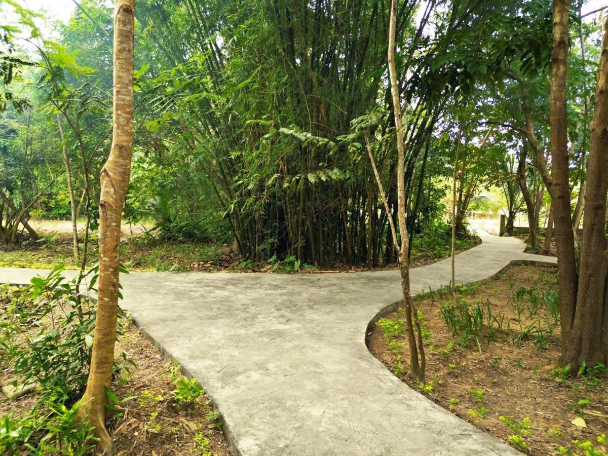 Day in Fernvale Leisure Club and Resort