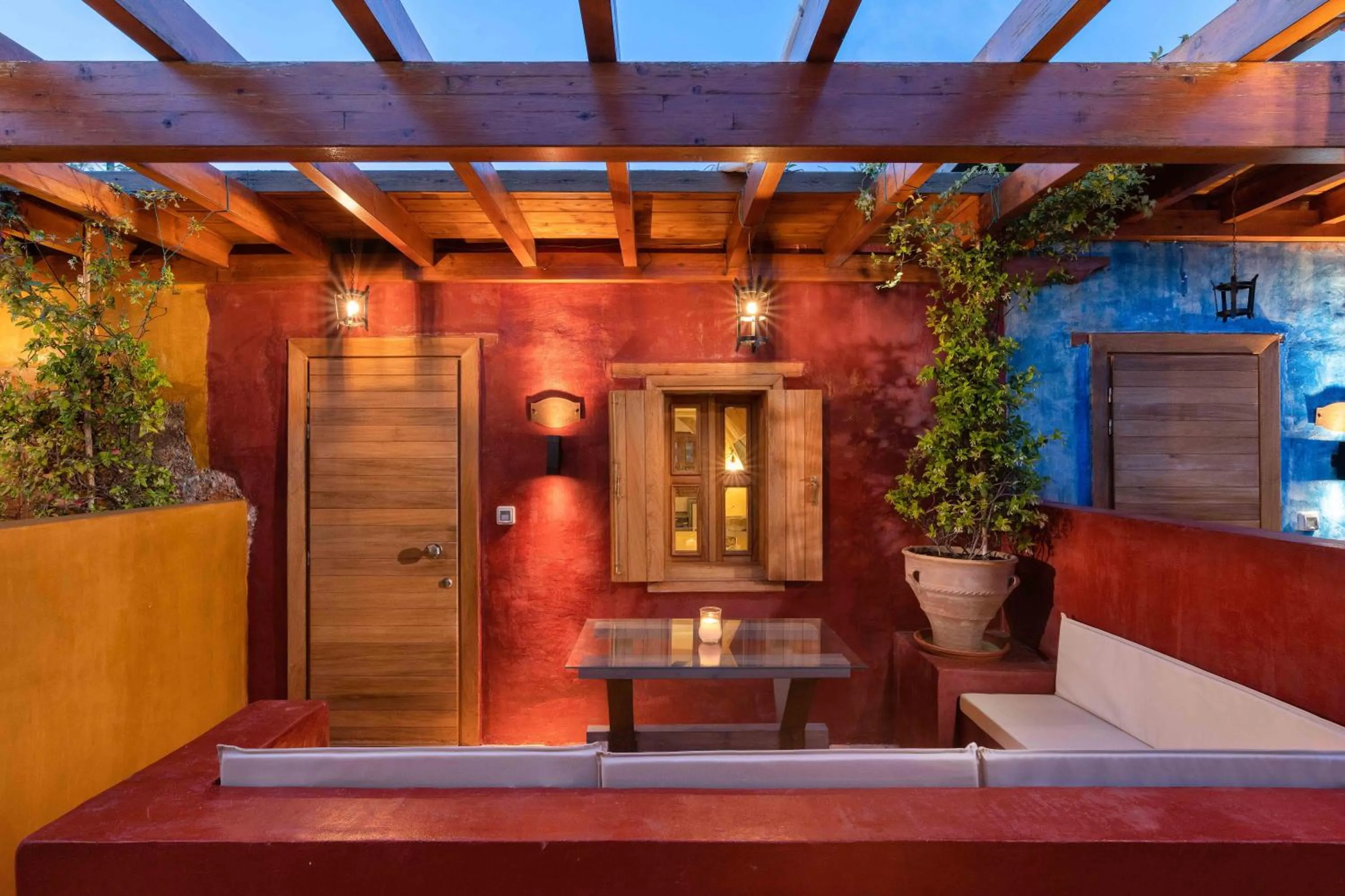 Balcony/Terrace in 10GR Boutique Hotel & Wine Bar