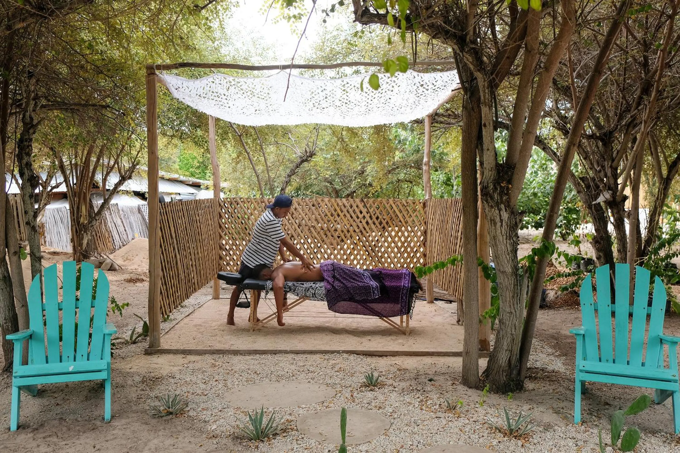 Le Pirate Island - Adults Only